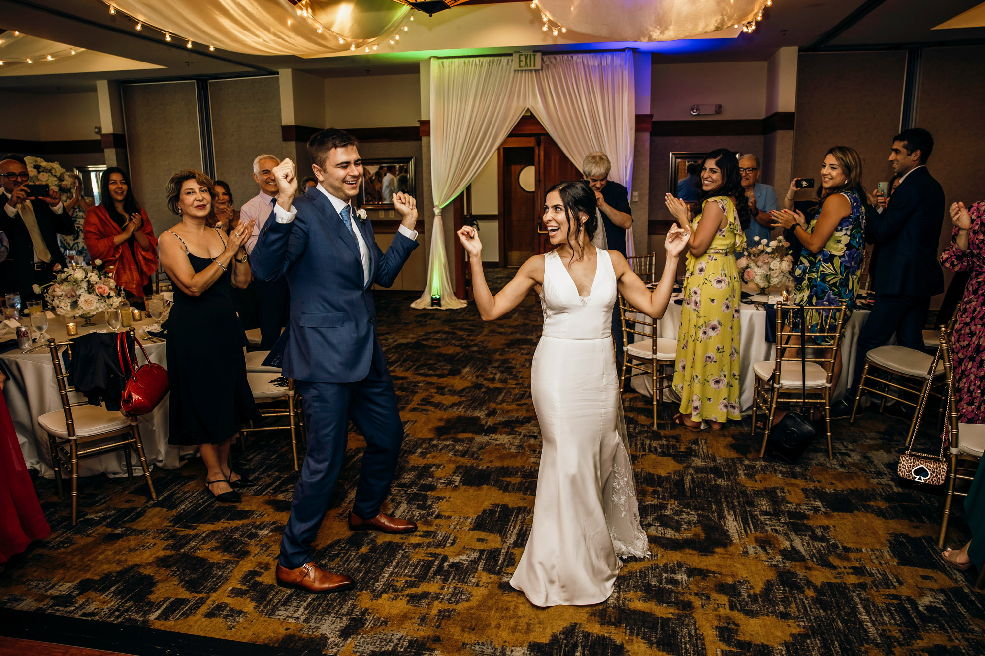 The Club at Snoqualmie Ridge wedding by Snoqualmie Wedding Photographer James Thomas Long Photography