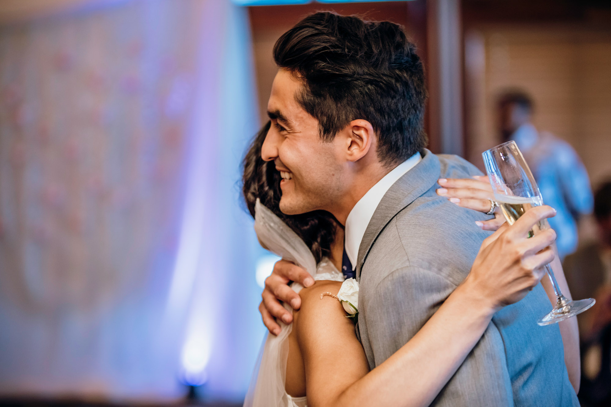 The Club at Snoqualmie Ridge wedding by Snoqualmie Wedding Photographer James Thomas Long Photography