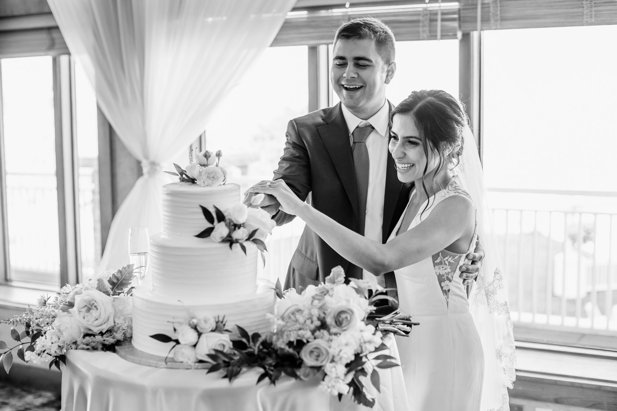 The Club at Snoqualmie Ridge wedding by Snoqualmie Wedding Photographer James Thomas Long Photography