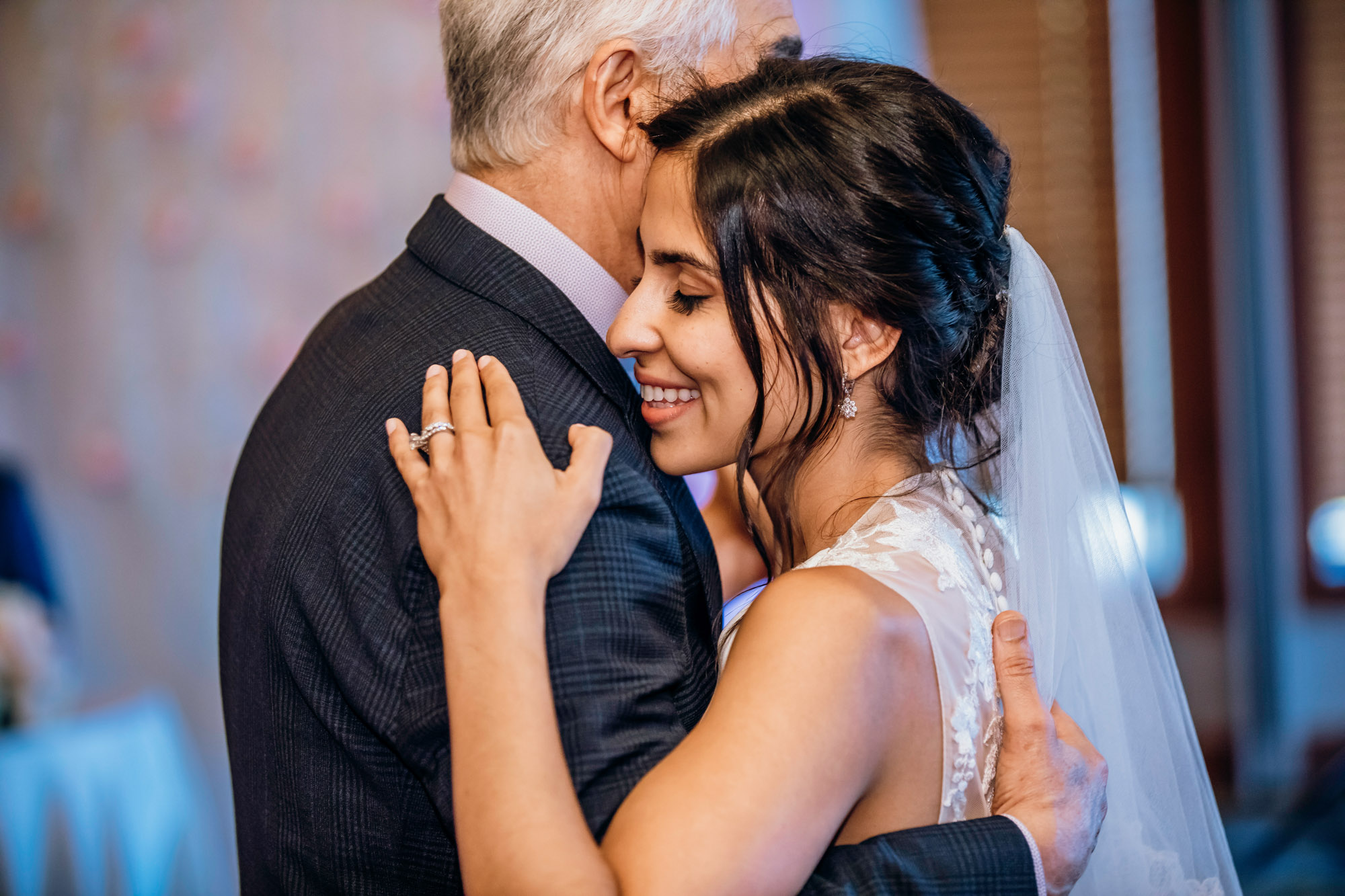 The Club at Snoqualmie Ridge wedding by Snoqualmie Wedding Photographer James Thomas Long Photography