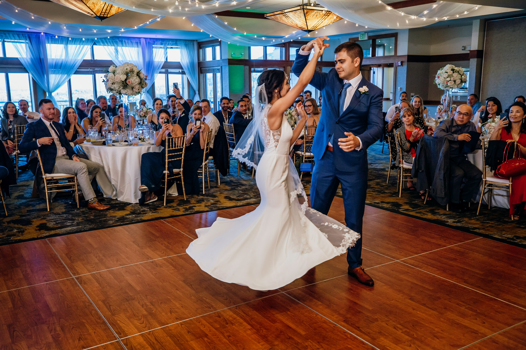 The Club at Snoqualmie Ridge wedding by Snoqualmie Wedding Photographer James Thomas Long Photography