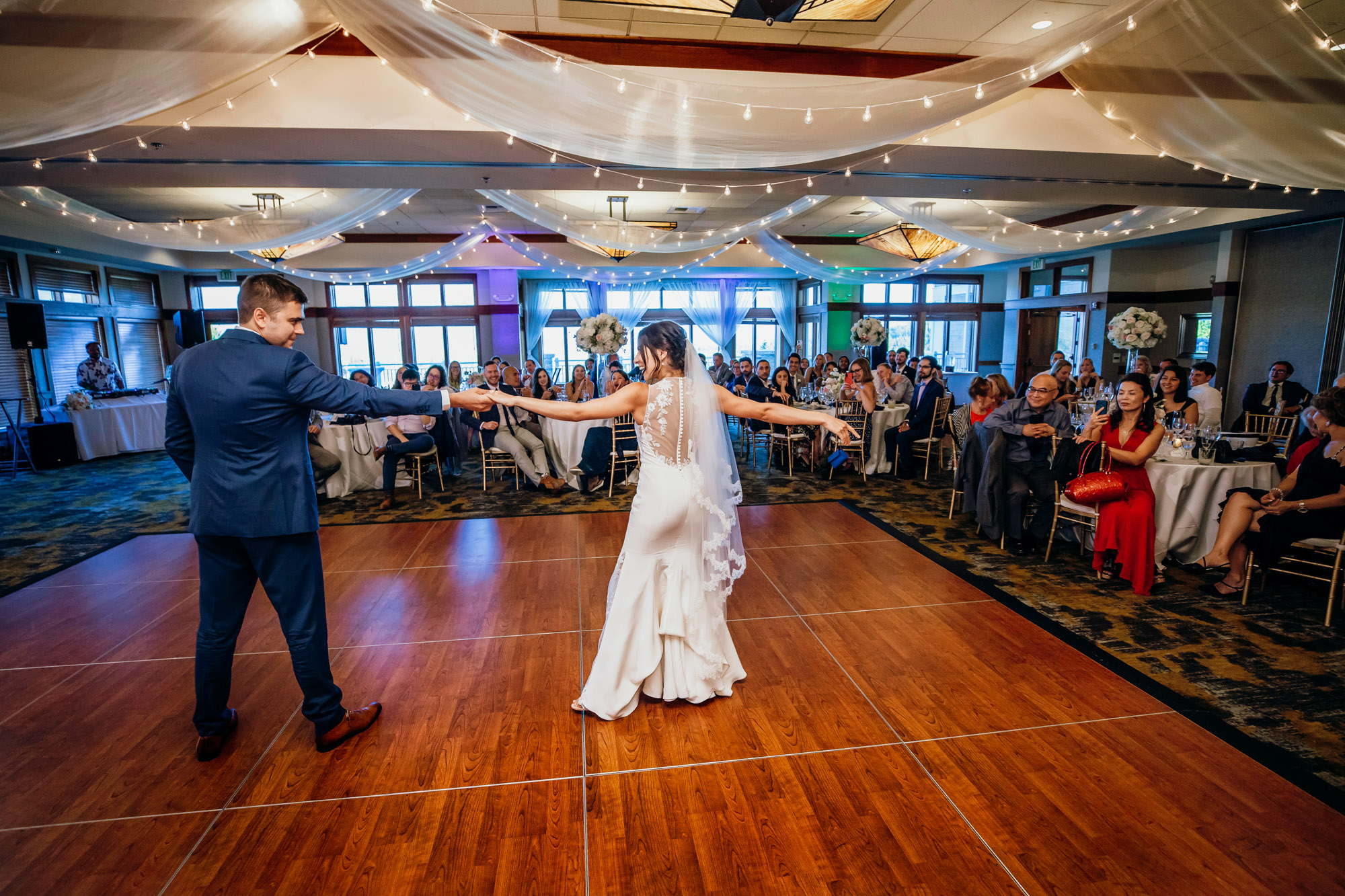 The Club at Snoqualmie Ridge wedding by Snoqualmie Wedding Photographer James Thomas Long Photography