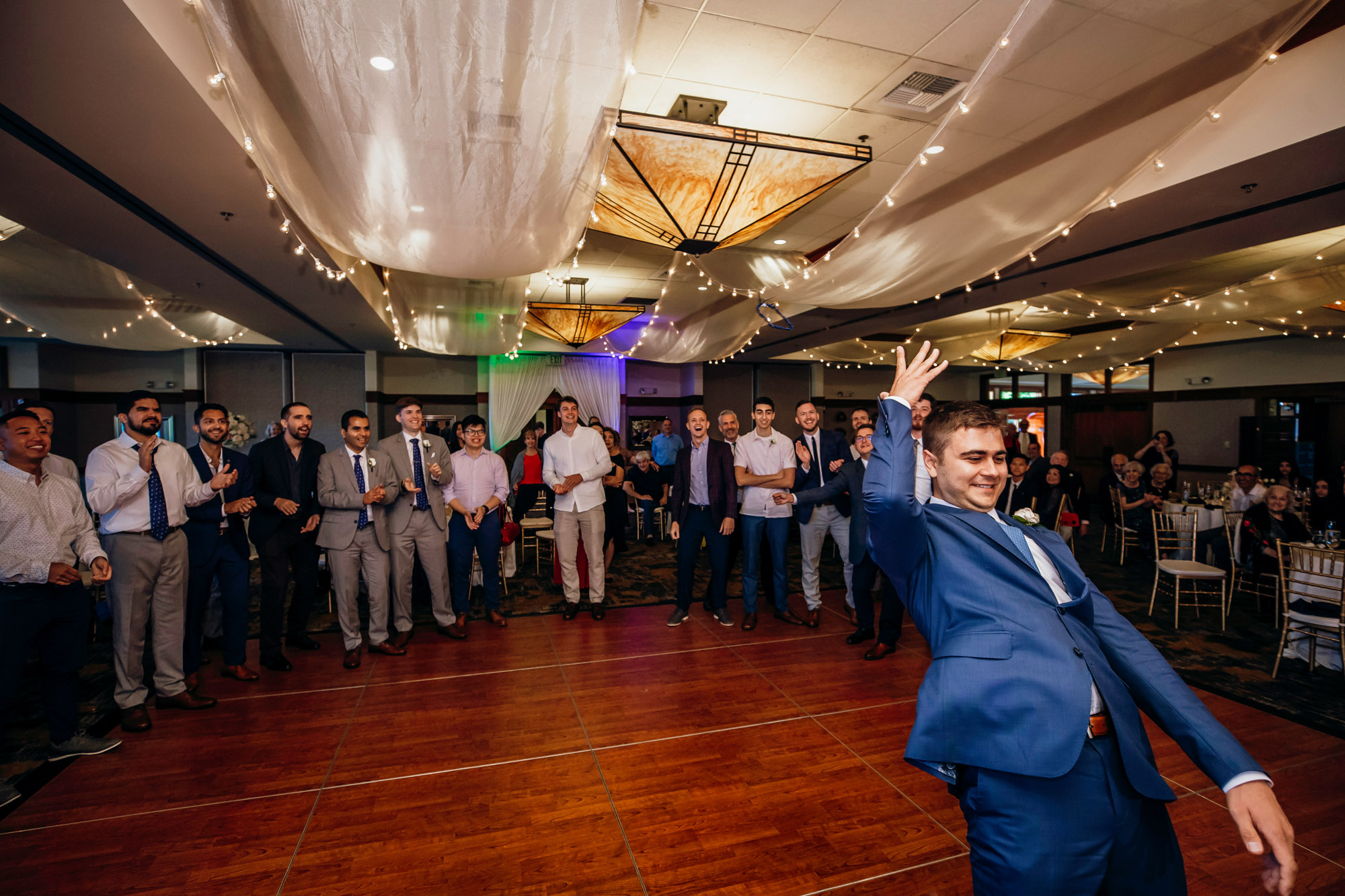 The Club at Snoqualmie Ridge wedding by Snoqualmie Wedding Photographer James Thomas Long Photography