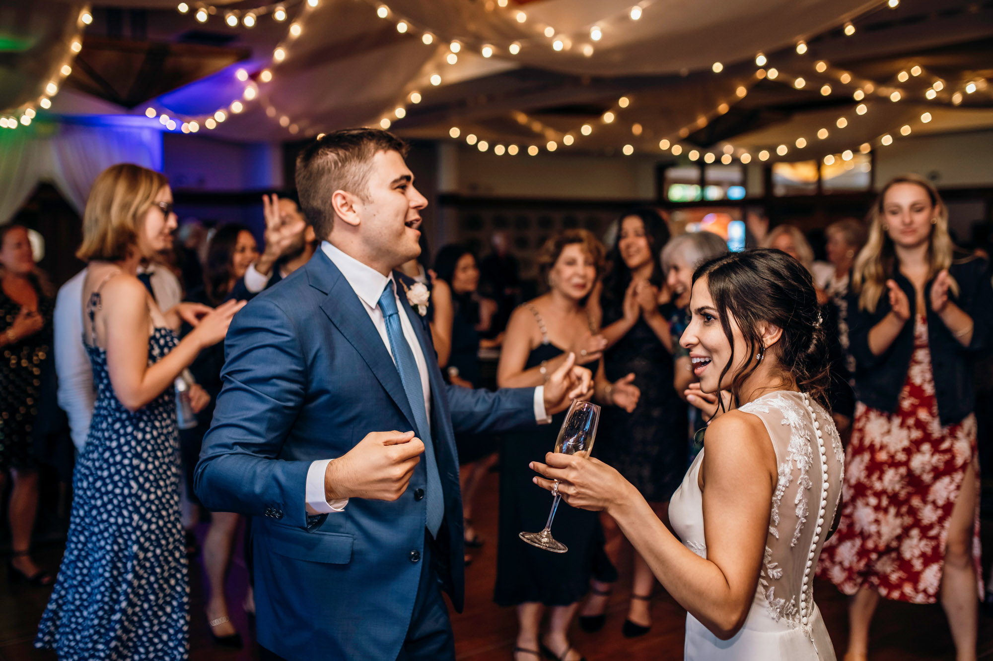 The Club at Snoqualmie Ridge wedding by Snoqualmie Wedding Photographer James Thomas Long Photography