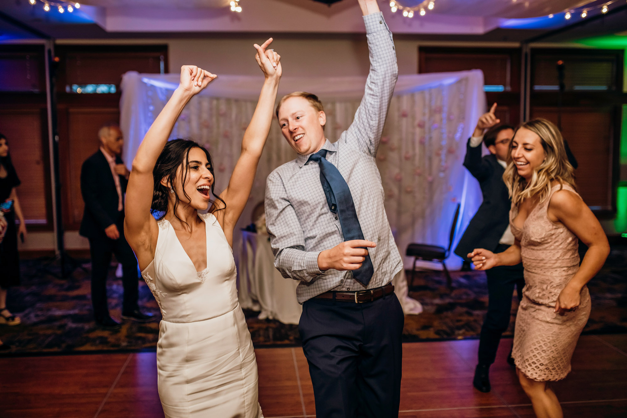 The Club at Snoqualmie Ridge wedding by Snoqualmie Wedding Photographer James Thomas Long Photography