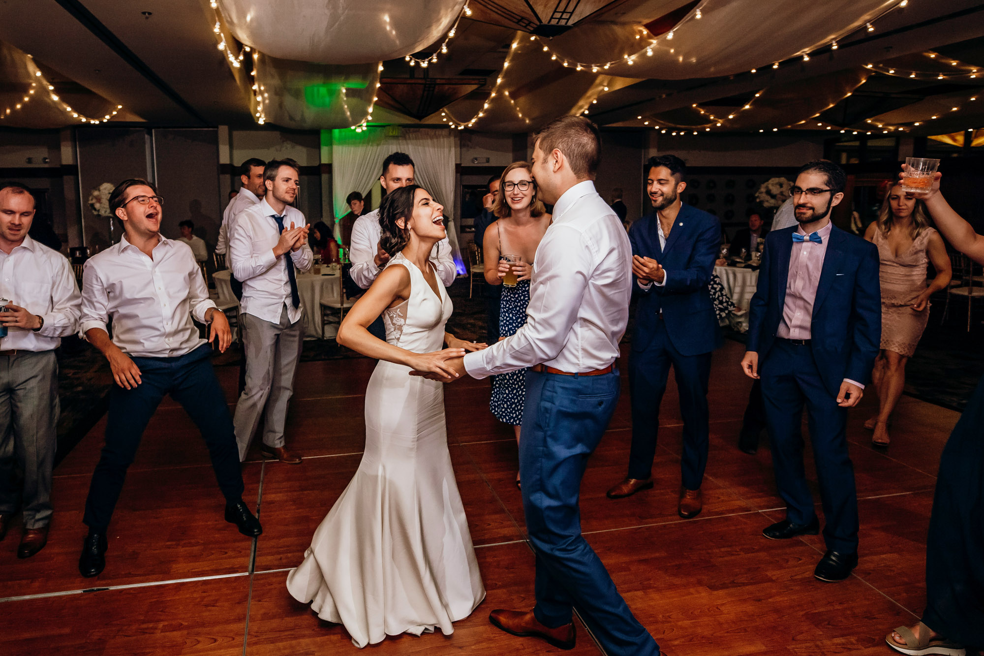 The Club at Snoqualmie Ridge wedding by Snoqualmie Wedding Photographer James Thomas Long Photography