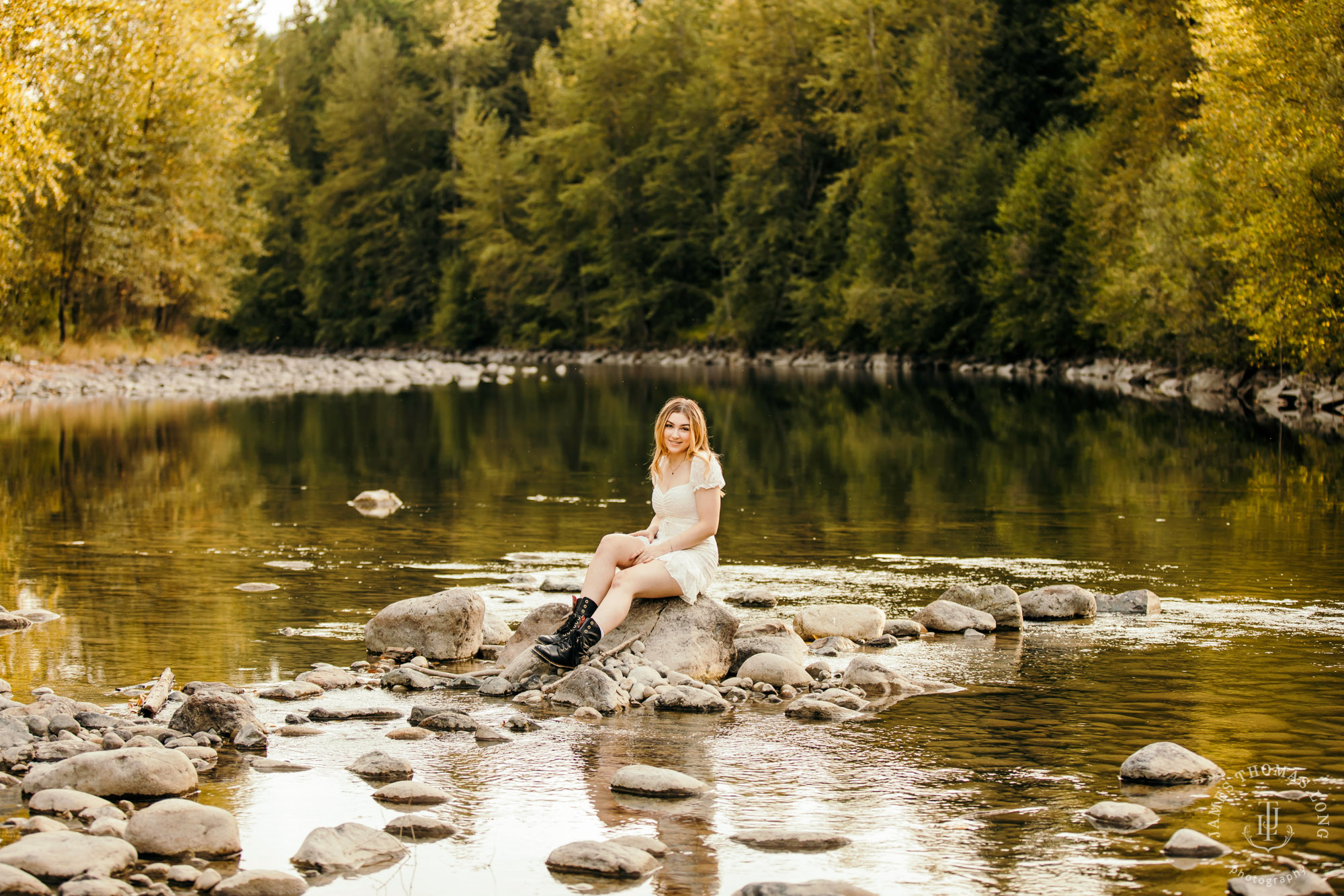 Mount Si Senior Portrait Photographer James Thomas Long Photography