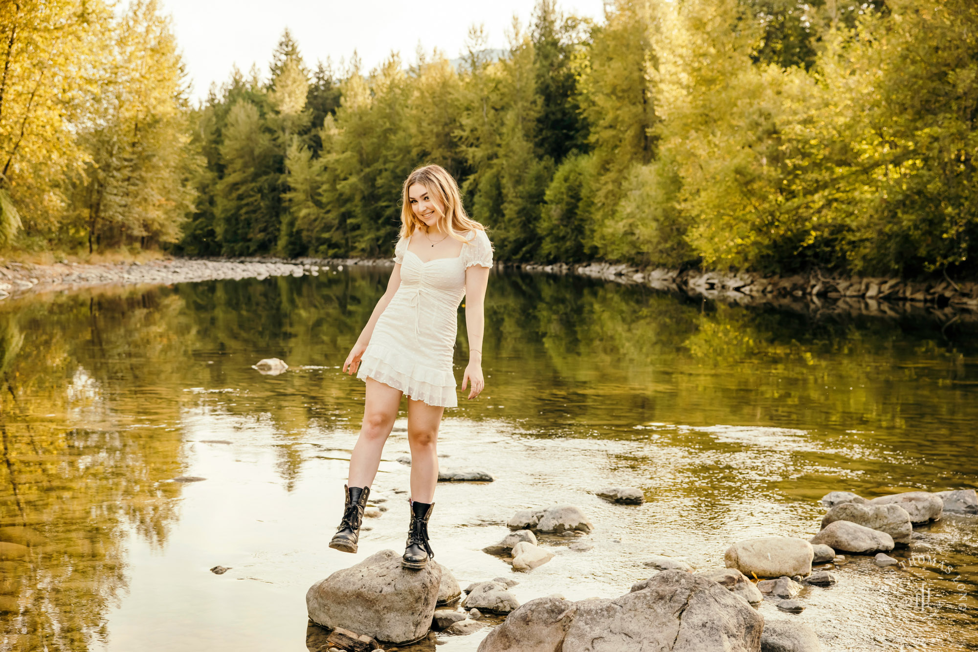 Mount Si Senior Portrait Photographer James Thomas Long Photography