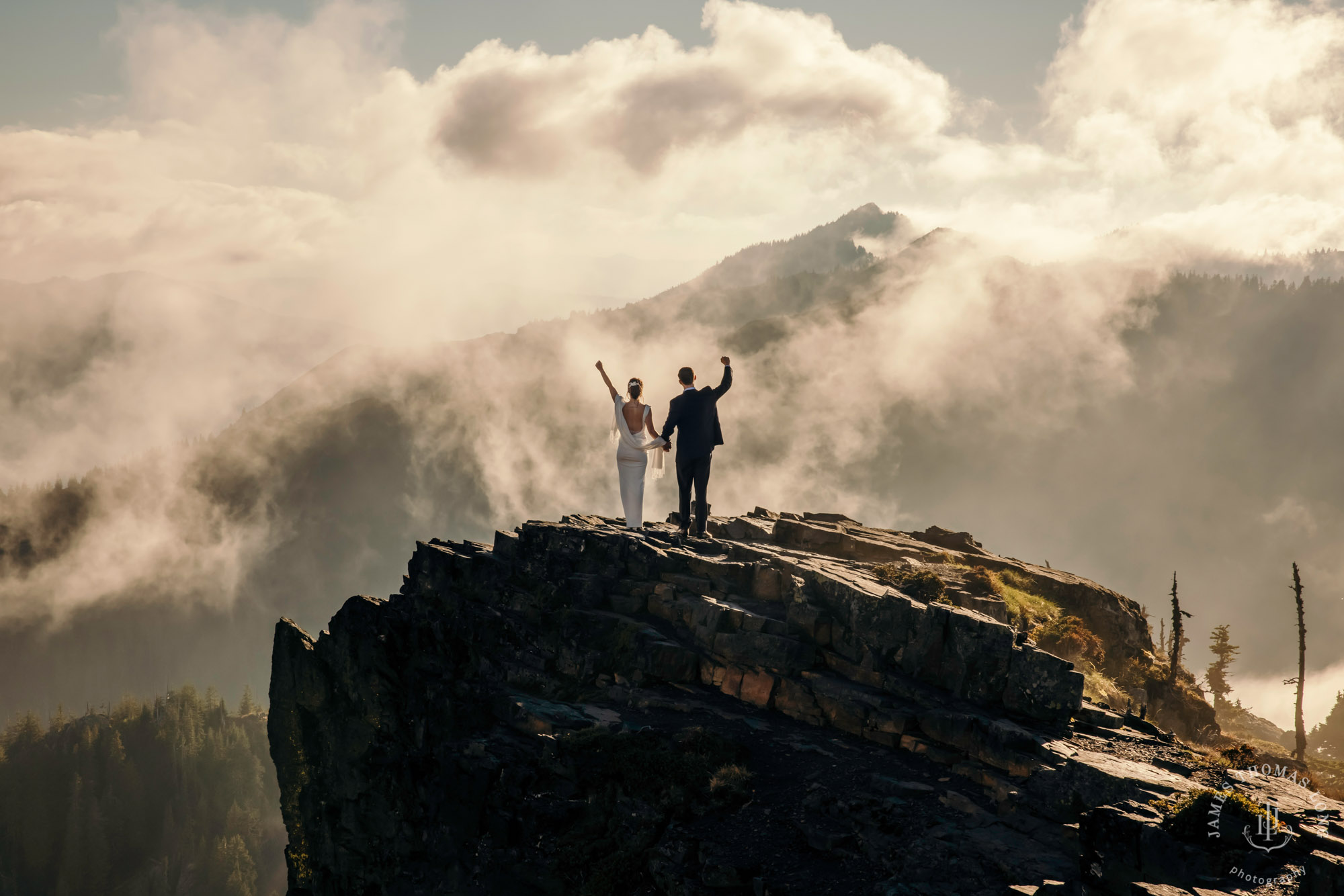 Mount Rainier adventure elopement photographer James Thomas Long Photography