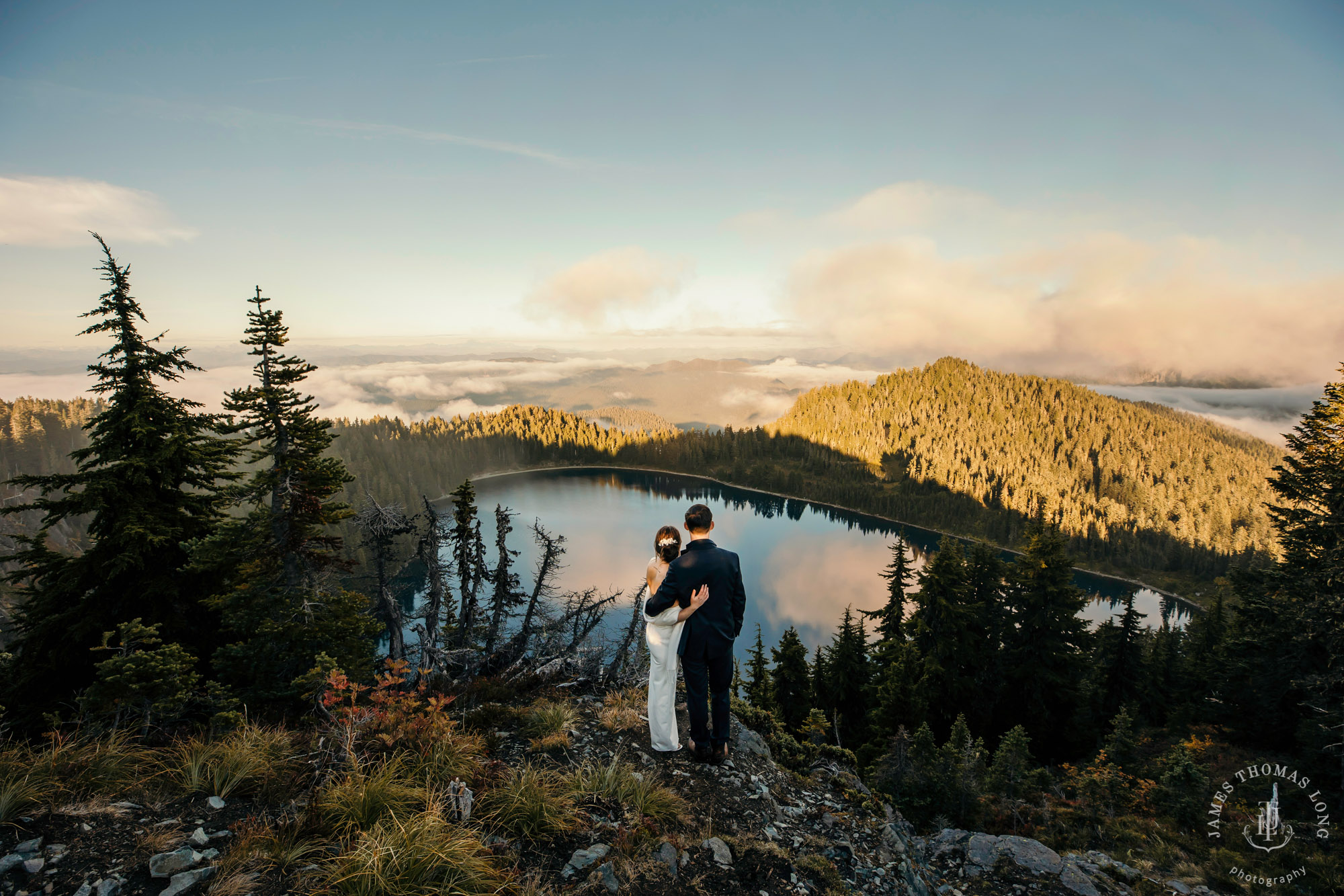 Mount Rainier adventure elopement photographer James Thomas Long Photography