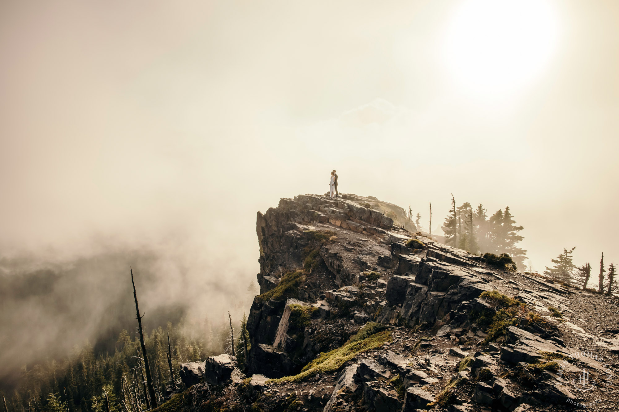 Mount Rainier adventure elopement photographer James Thomas Long Photography