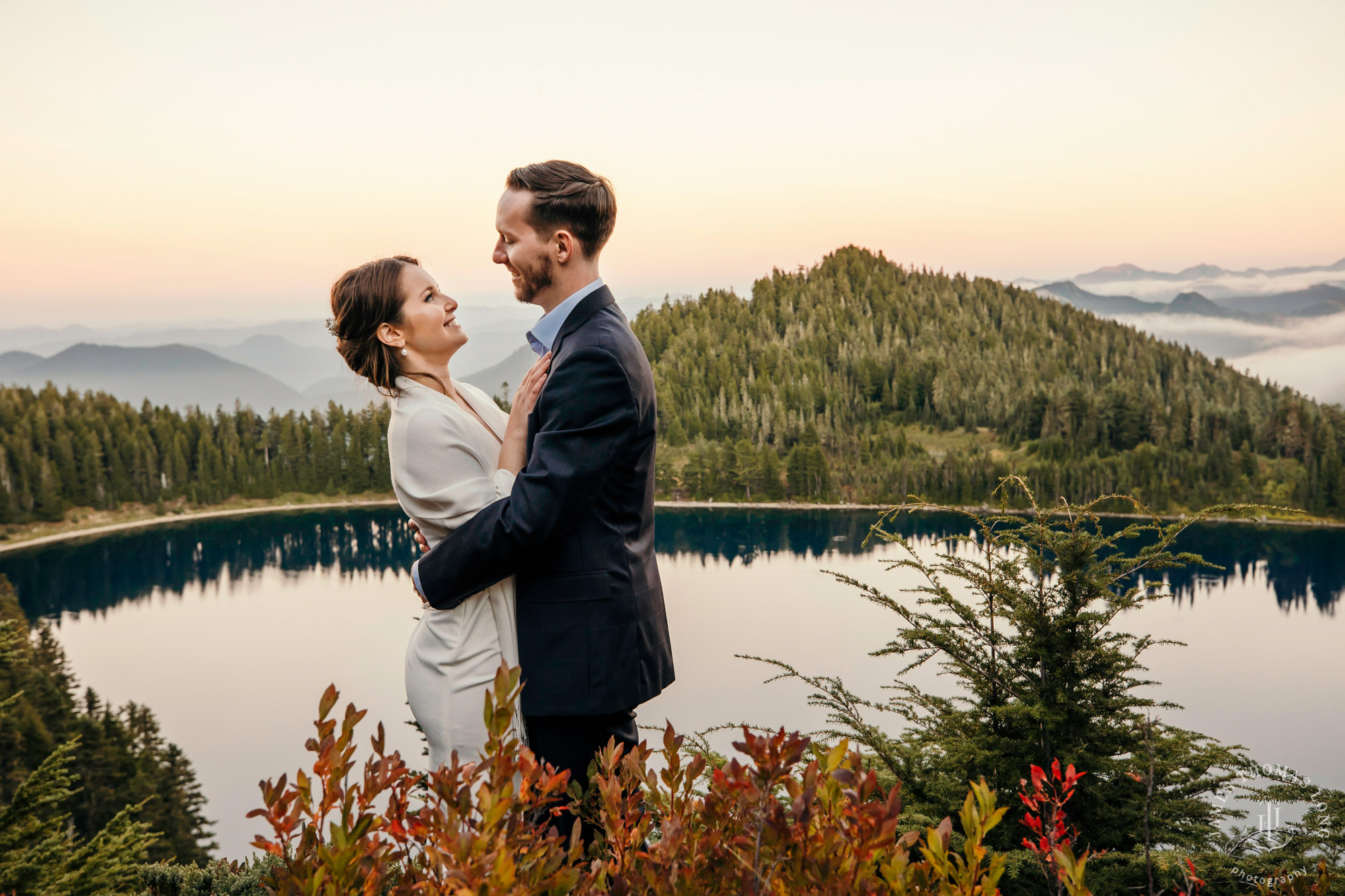 Mount Rainier adventure elopement photographer James Thomas Long Photography