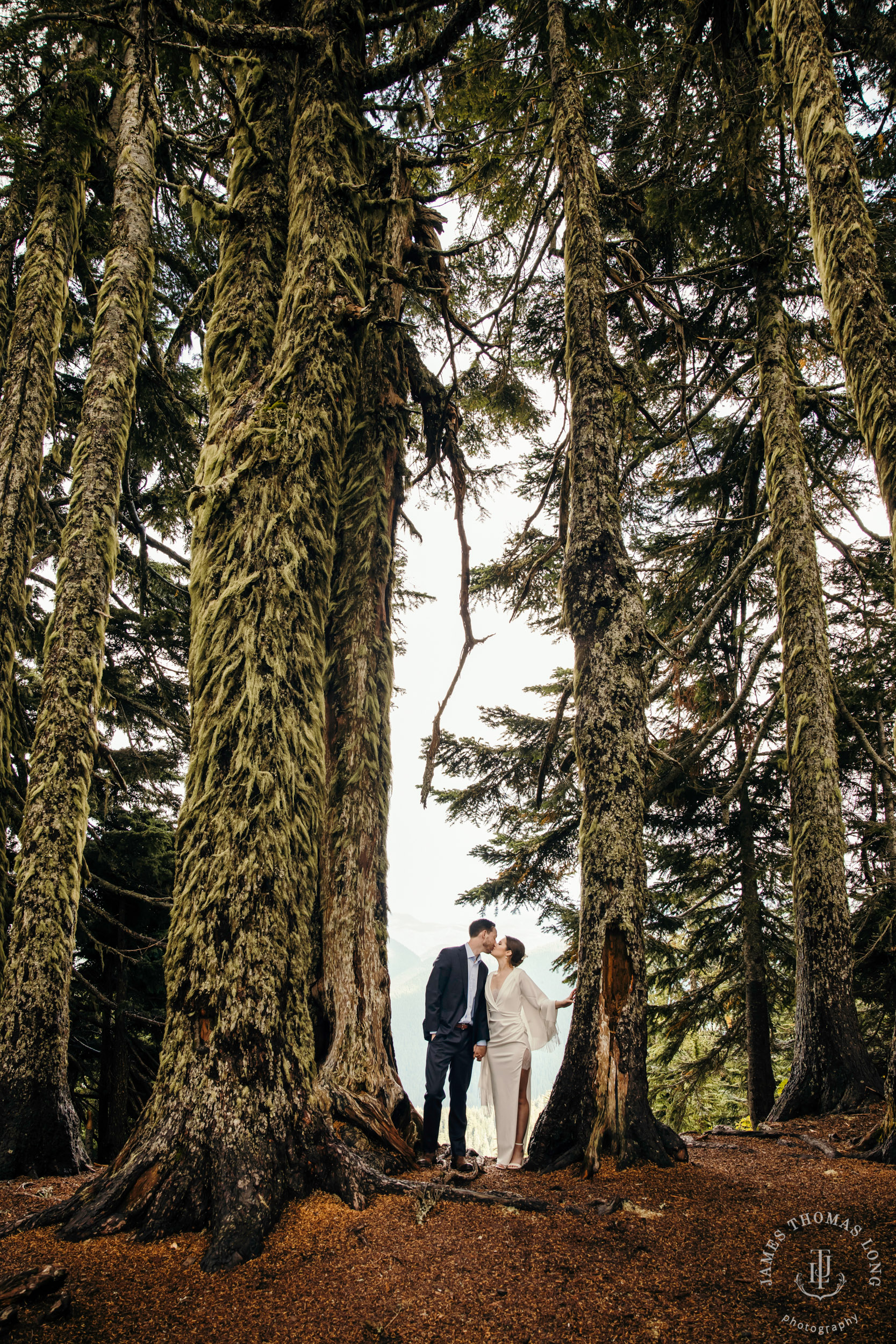 Mount Rainier adventure elopement photographer James Thomas Long Photography