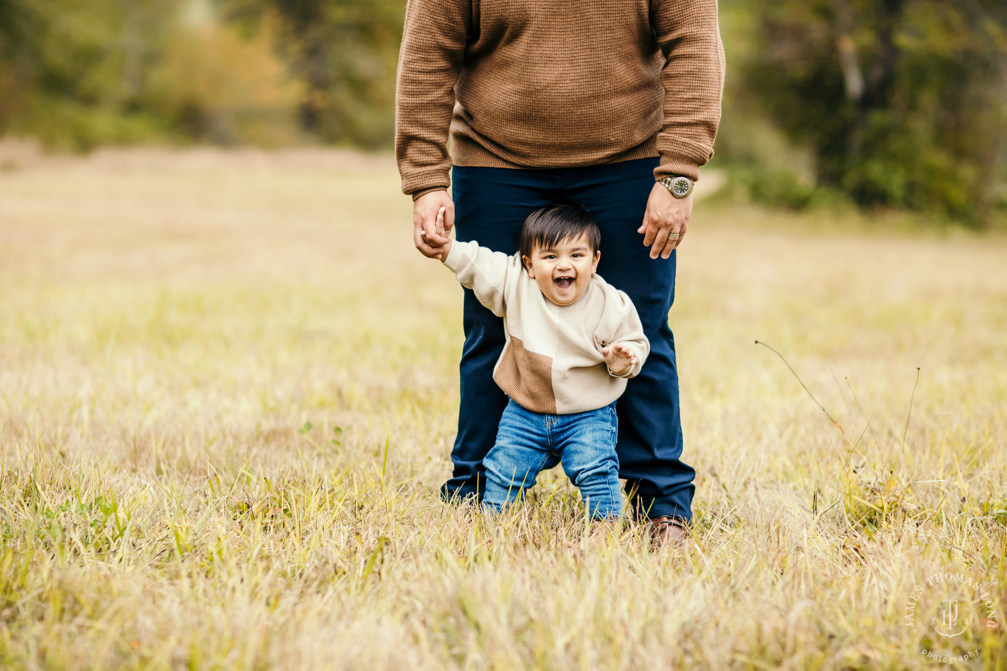 Seattle family photography session by Snoqualmie Family Photographer James Thomas Long Photography