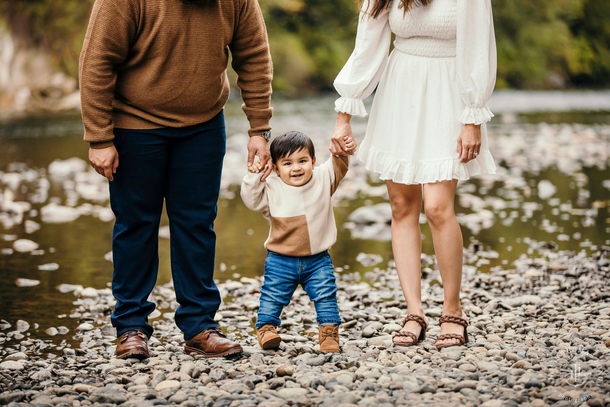 Seattle family photography session by Snoqualmie Family Photographer James Thomas Long Photography