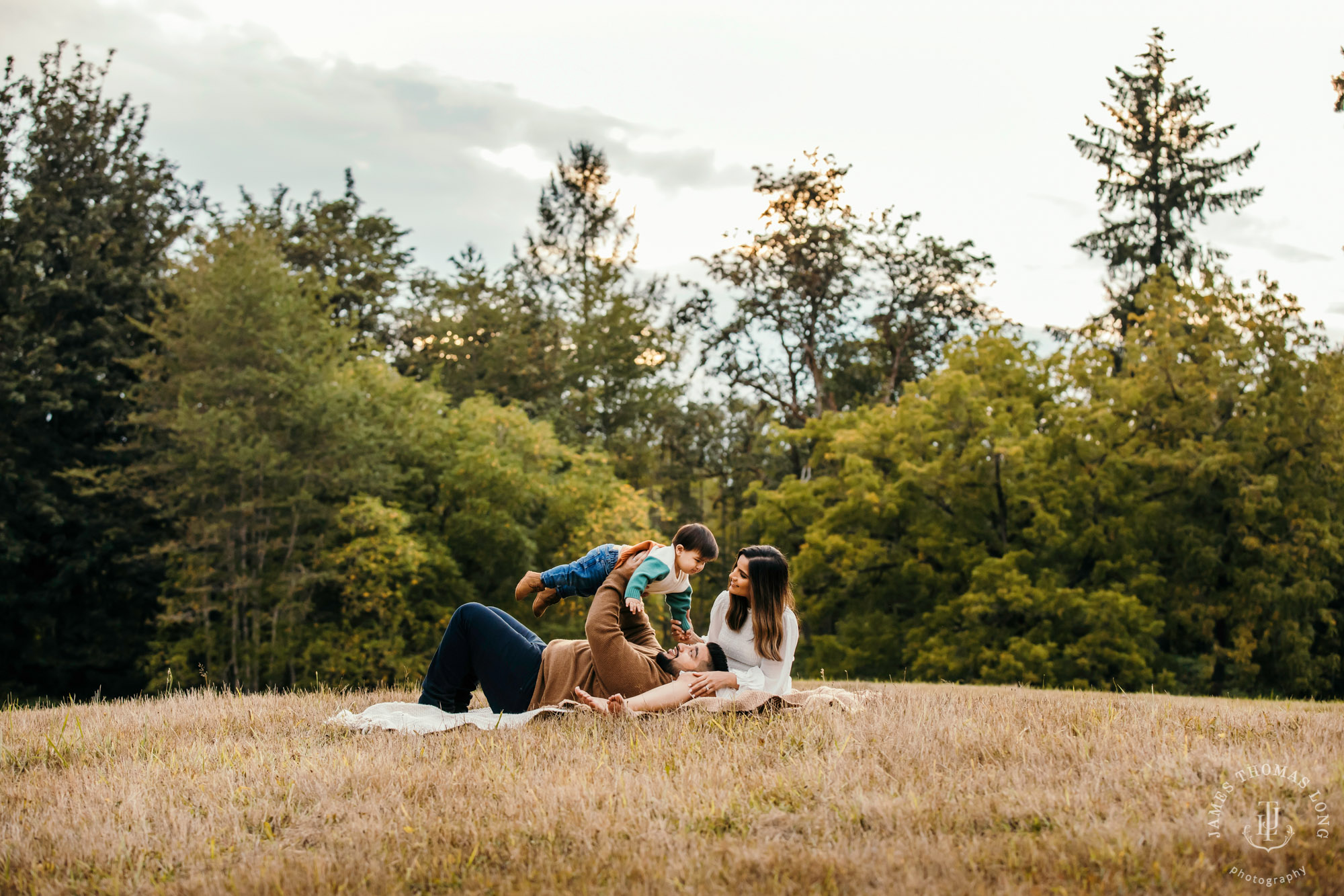 Seattle family photography session by Snoqualmie Family Photographer James Thomas Long Photography