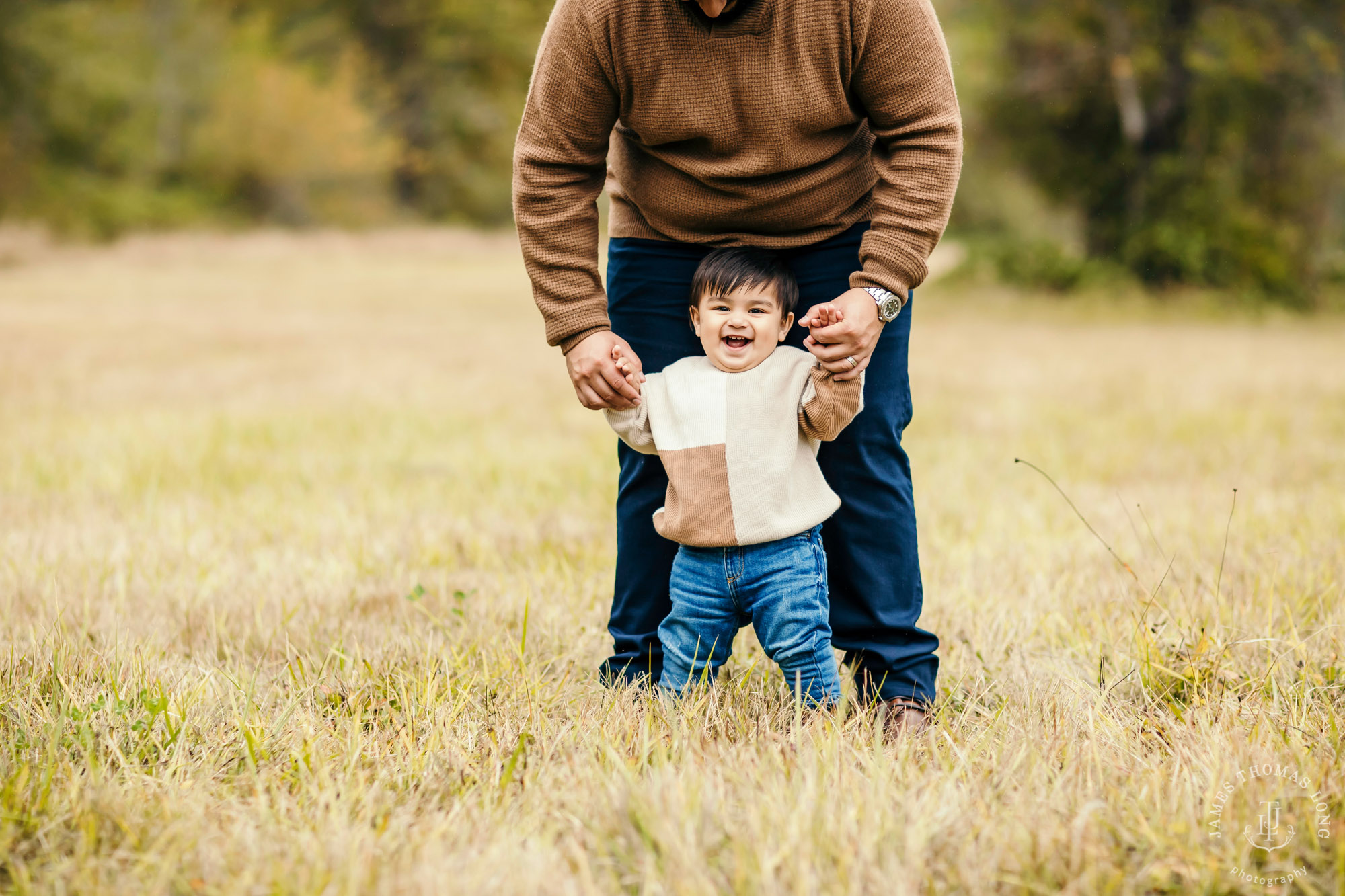 Seattle family photography session by Snoqualmie Family Photographer James Thomas Long Photography