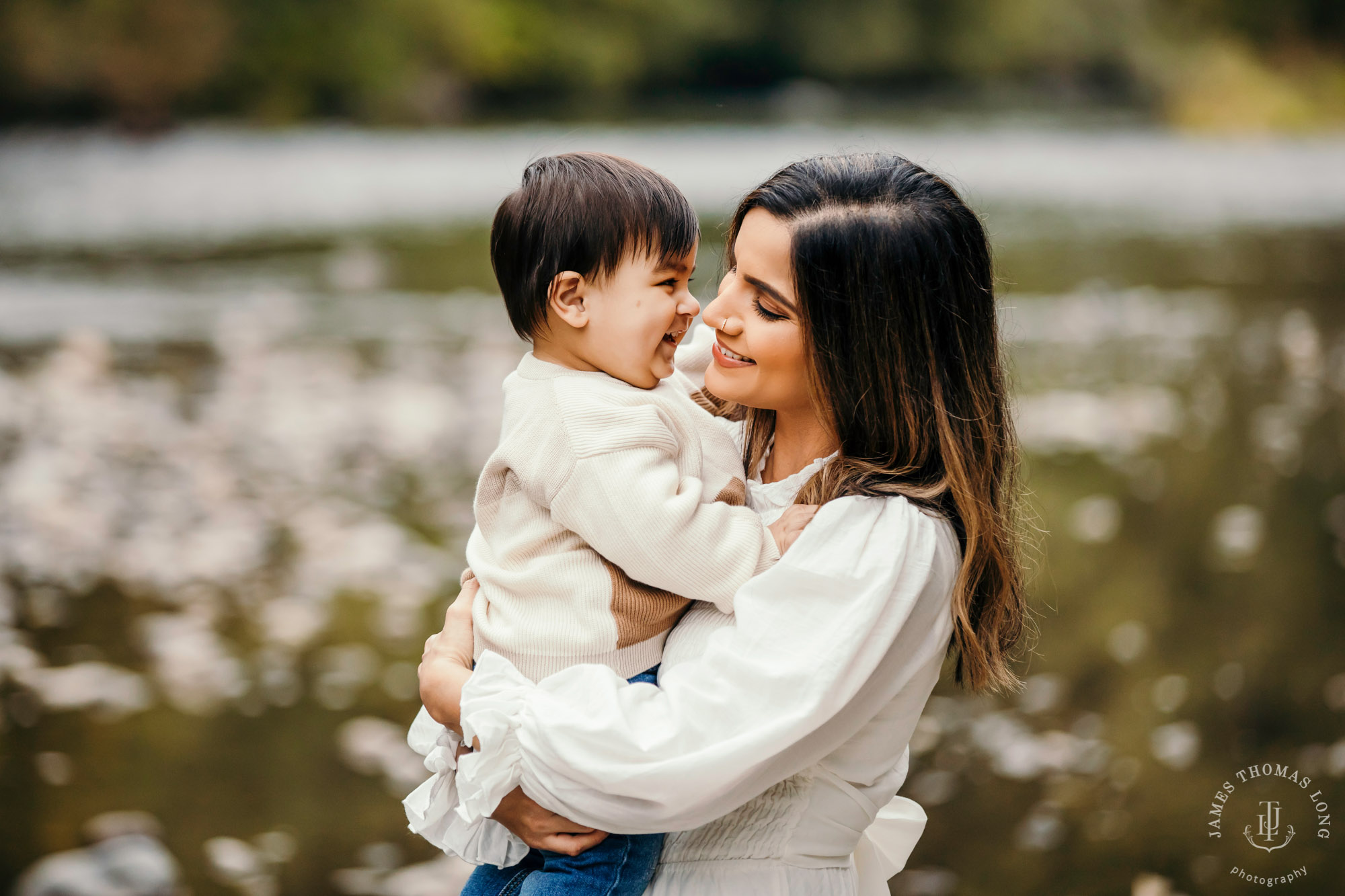 Seattle family photography session by Snoqualmie Family Photographer James Thomas Long Photography