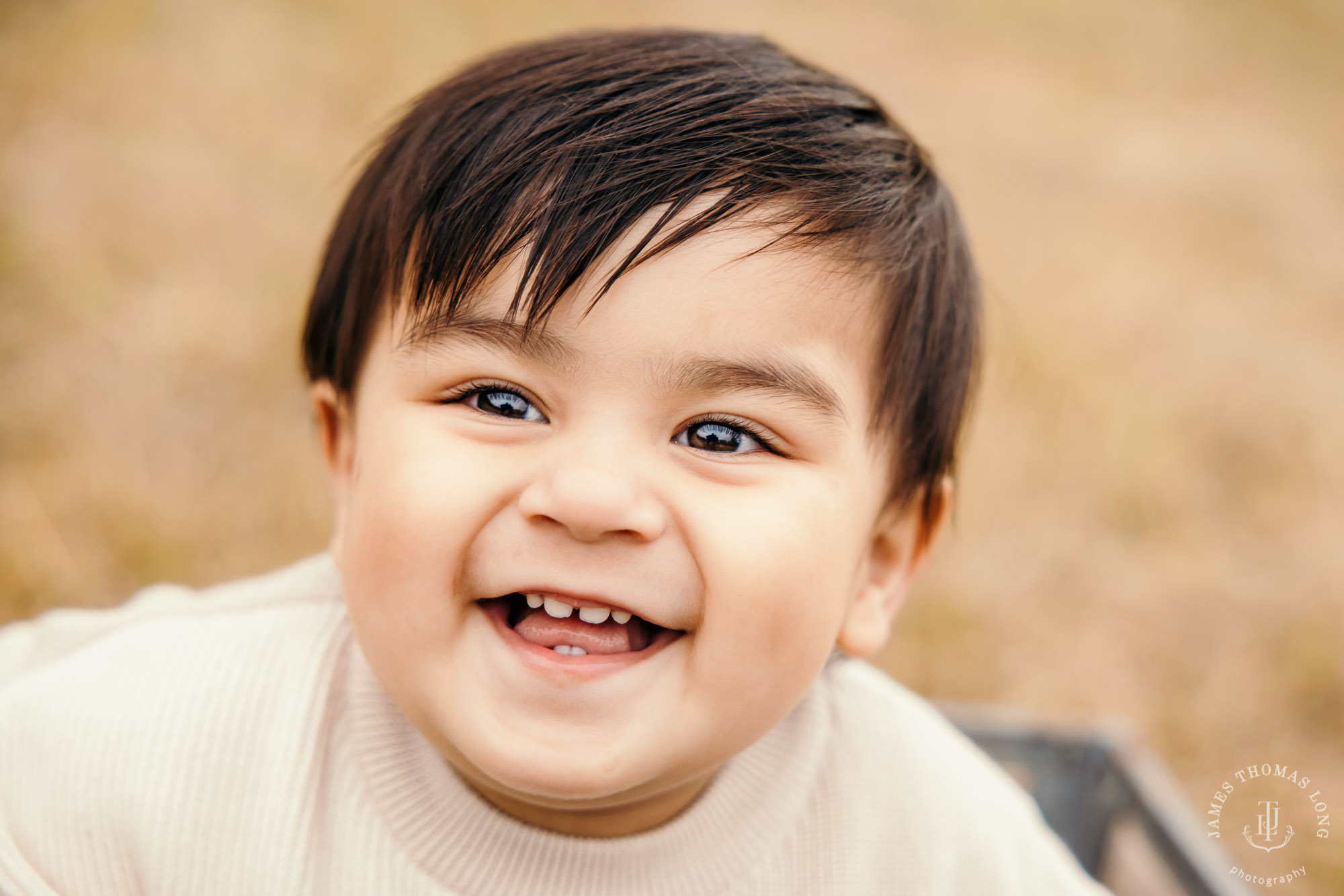 Seattle family photography session by Snoqualmie Family Photographer James Thomas Long Photography