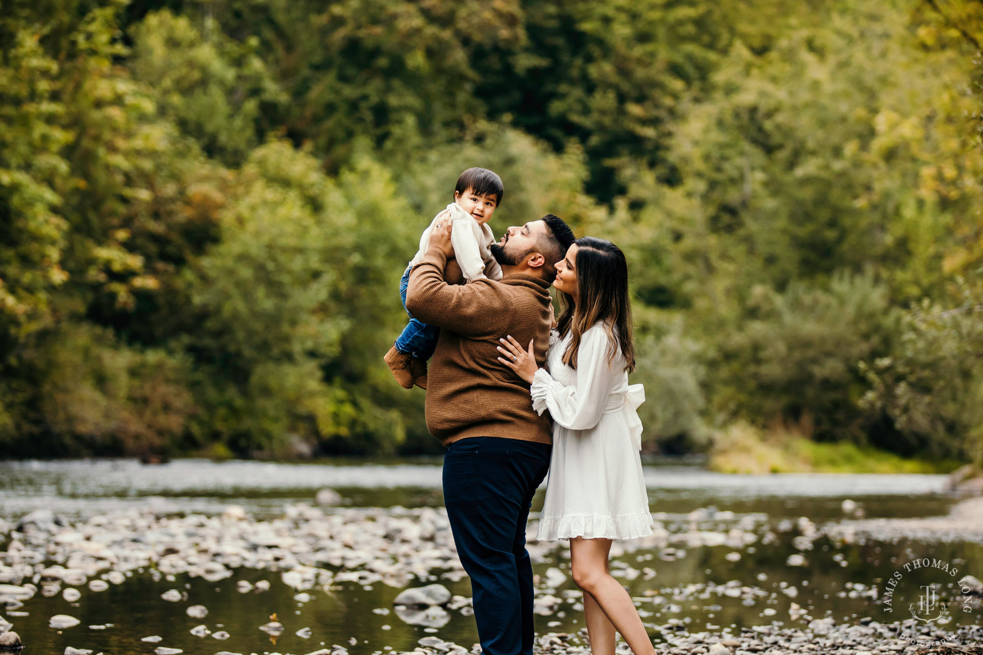 Seattle family photography session by Snoqualmie Family Photographer James Thomas Long Photography