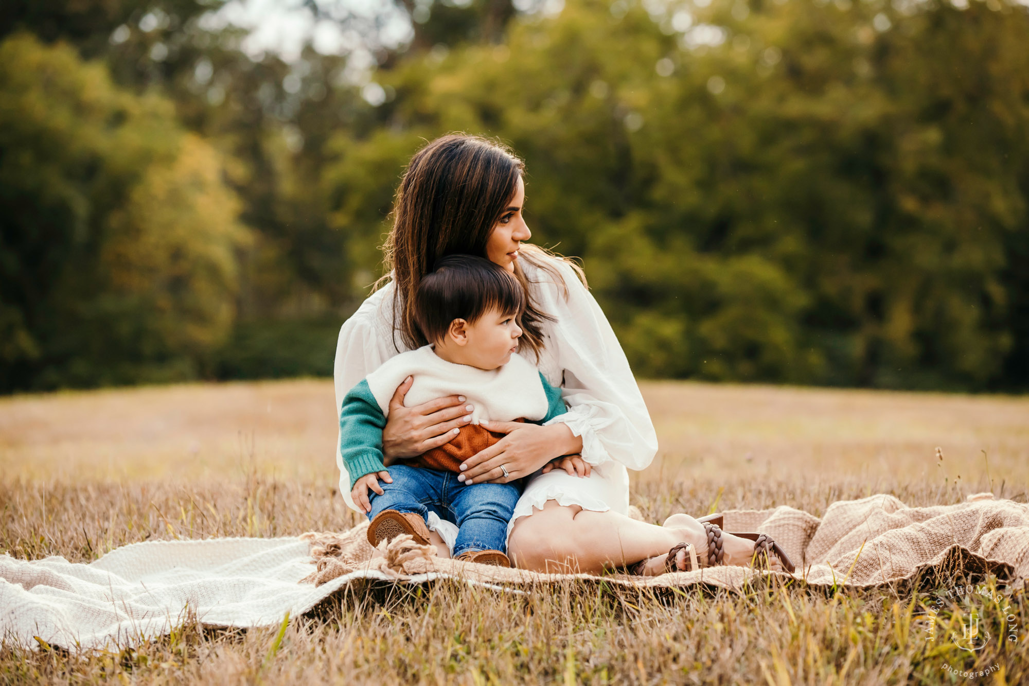 Seattle family photography session by Snoqualmie Family Photographer James Thomas Long Photography