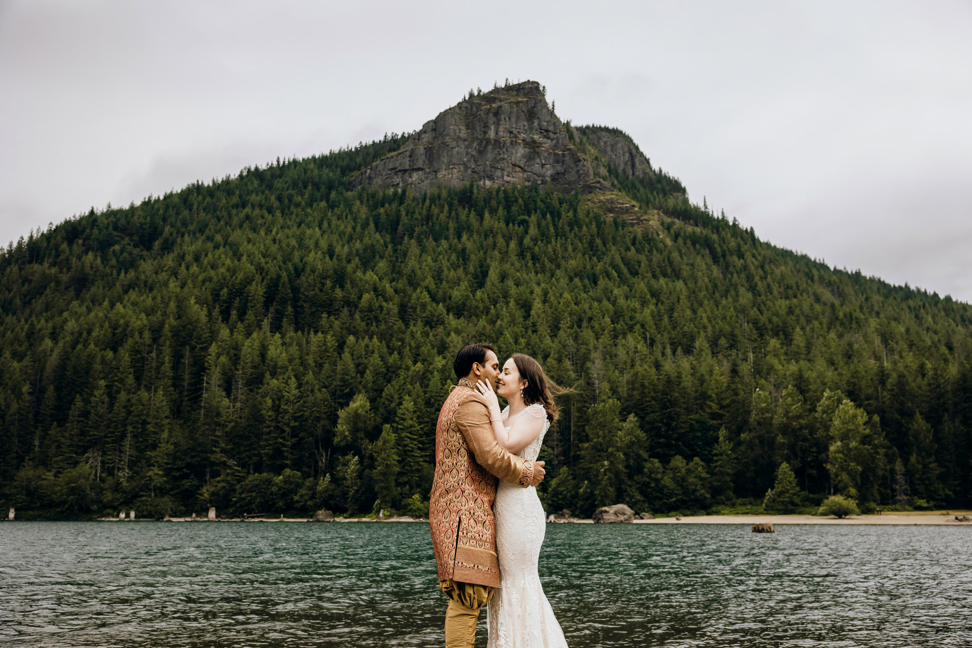 Evergreen Meadows Snoqualmie WA wedding by Snoqualmie wedding photographer James Thomas Long Photography