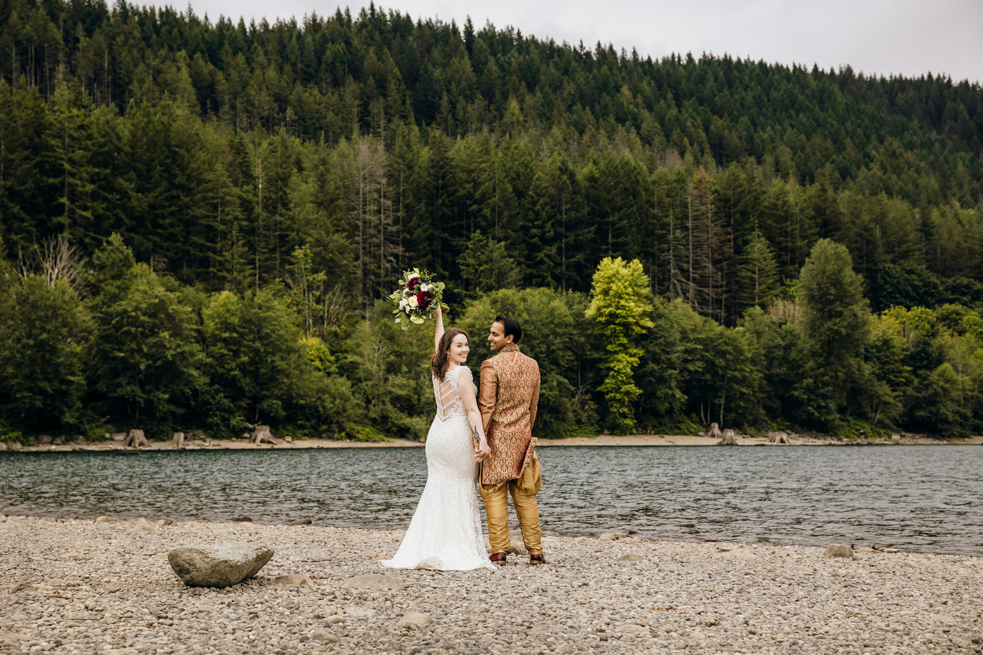 Evergreen Meadows Snoqualmie WA wedding by Snoqualmie wedding photographer James Thomas Long Photography