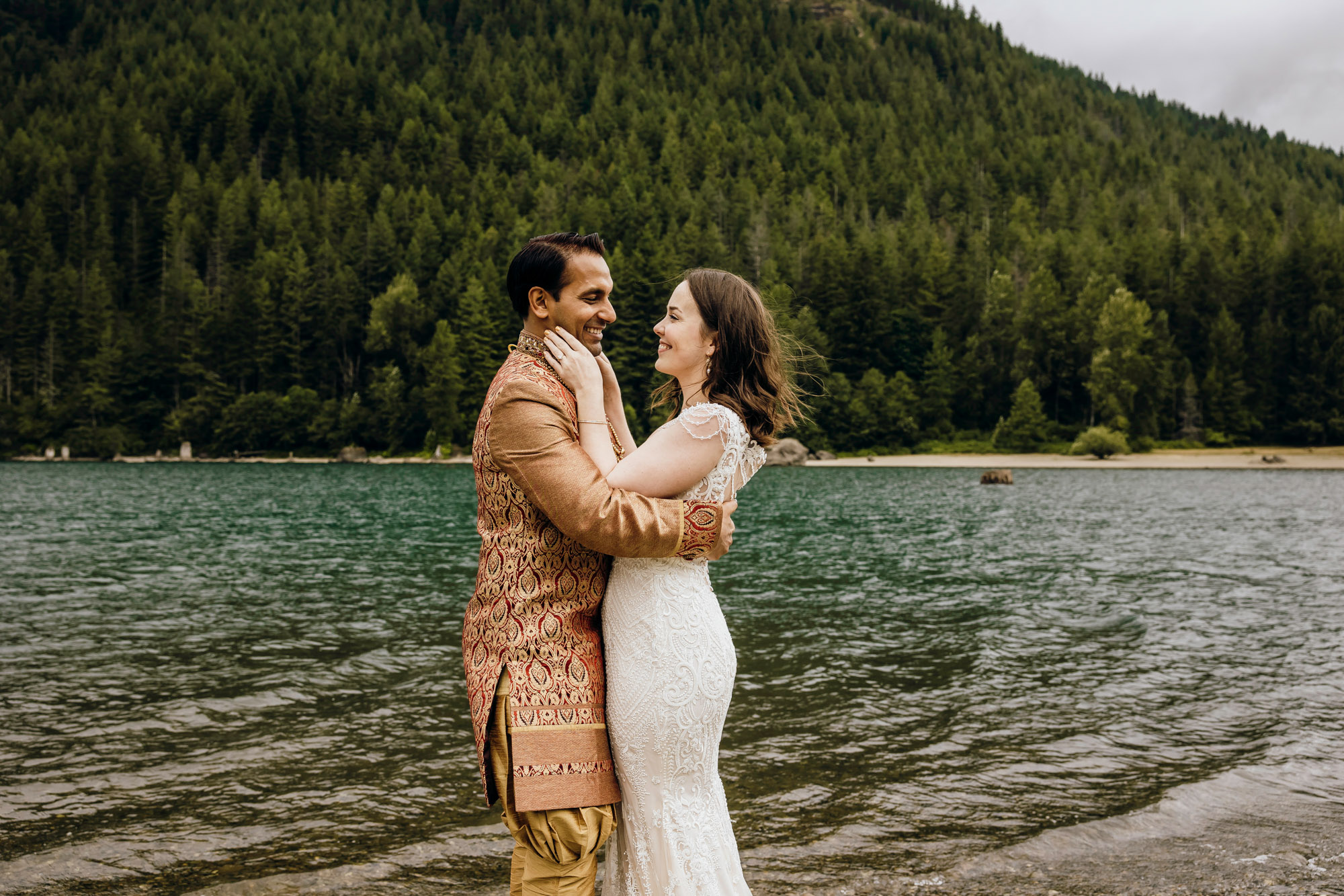 Evergreen Meadows Snoqualmie WA wedding by Snoqualmie wedding photographer James Thomas Long Photography