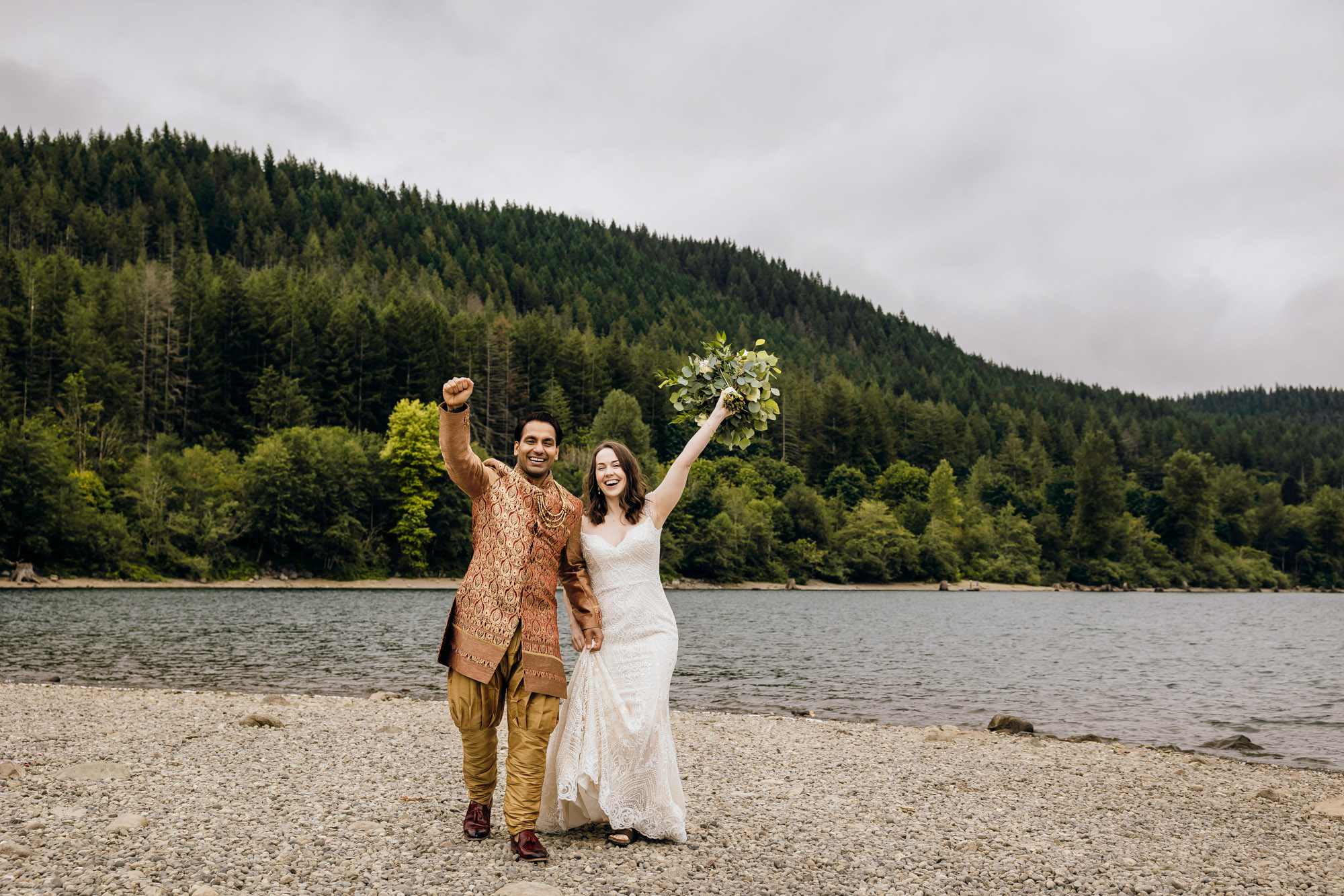 Evergreen Meadows Snoqualmie WA wedding by Snoqualmie wedding photographer James Thomas Long Photography