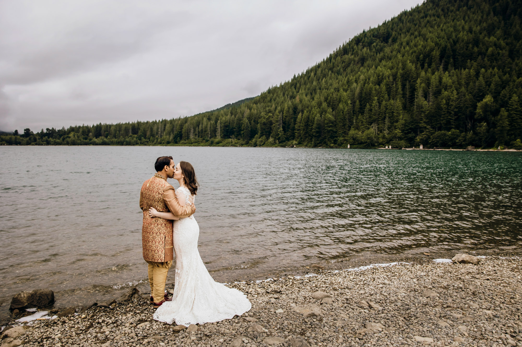 Evergreen Meadows Snoqualmie WA wedding by Snoqualmie wedding photographer James Thomas Long Photography