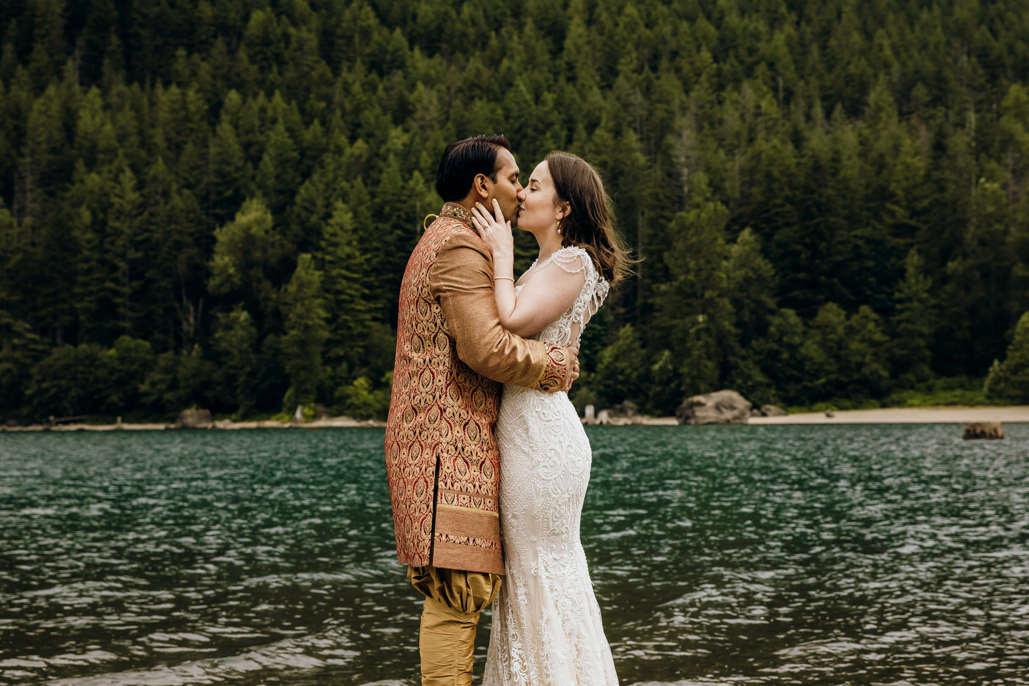 Evergreen Meadows Snoqualmie WA wedding by Snoqualmie wedding photographer James Thomas Long Photography