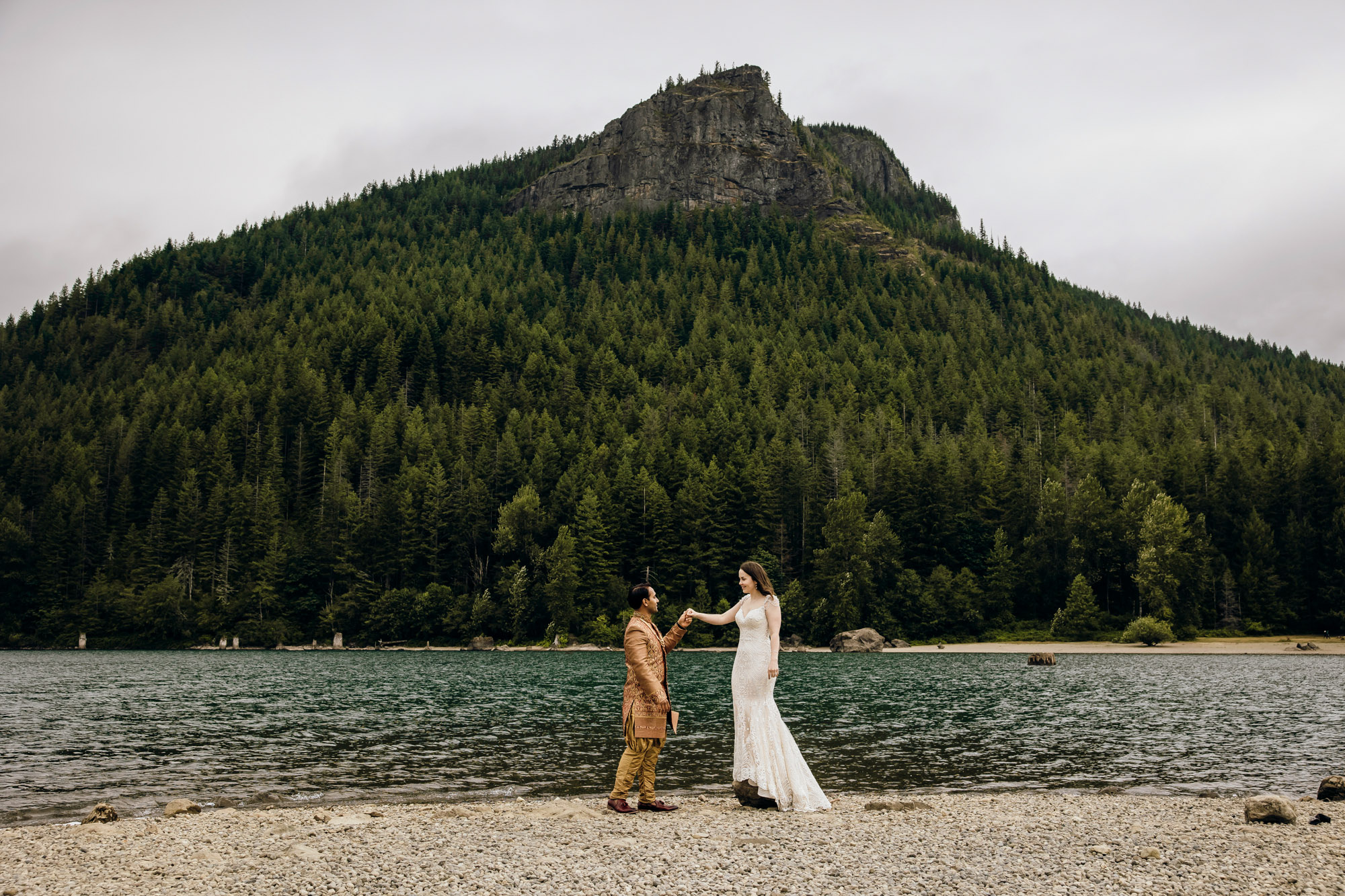 Evergreen Meadows Snoqualmie WA wedding by Snoqualmie wedding photographer James Thomas Long Photography