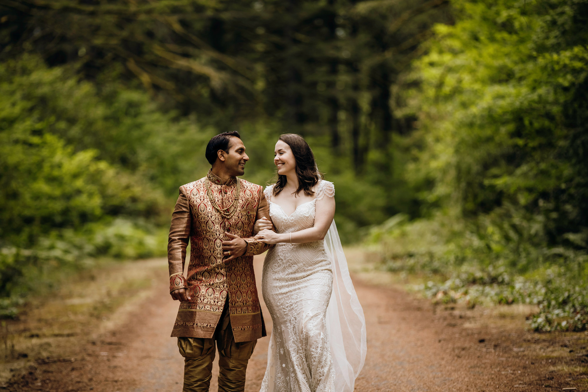 Evergreen Meadows Snoqualmie WA wedding by Snoqualmie wedding photographer James Thomas Long Photography