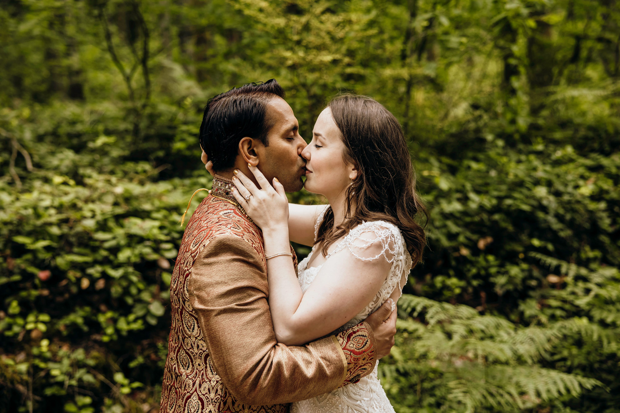 Evergreen Meadows Snoqualmie WA wedding by Snoqualmie wedding photographer James Thomas Long Photography