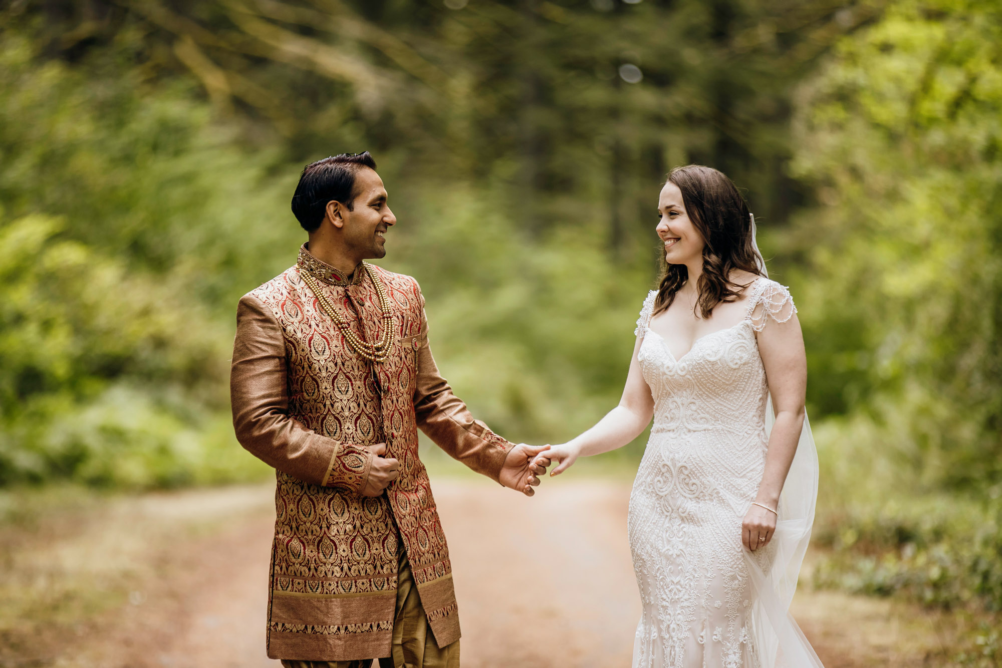 Evergreen Meadows Snoqualmie WA wedding by Snoqualmie wedding photographer James Thomas Long Photography