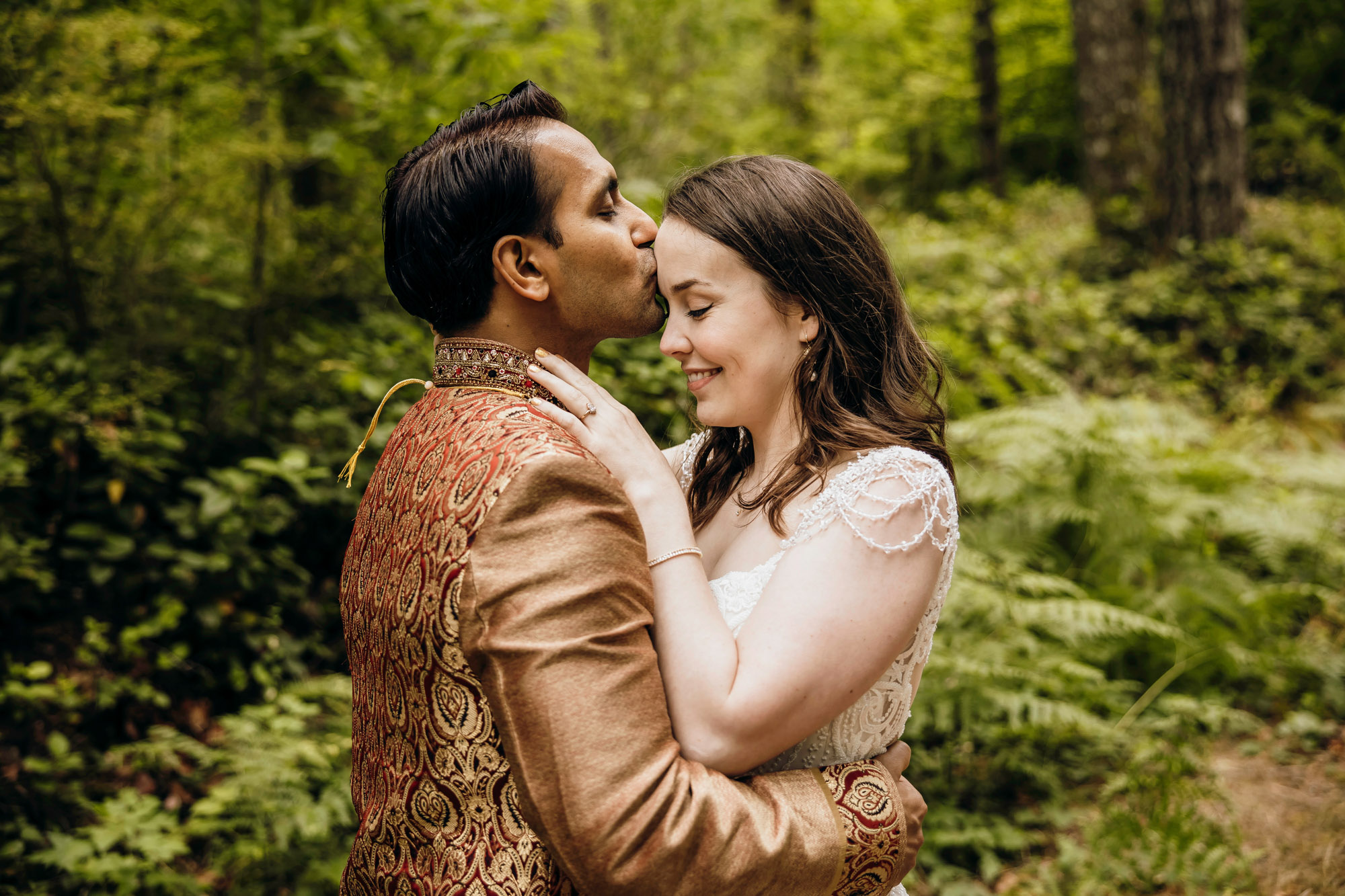 Evergreen Meadows Snoqualmie WA wedding by Snoqualmie wedding photographer James Thomas Long Photography