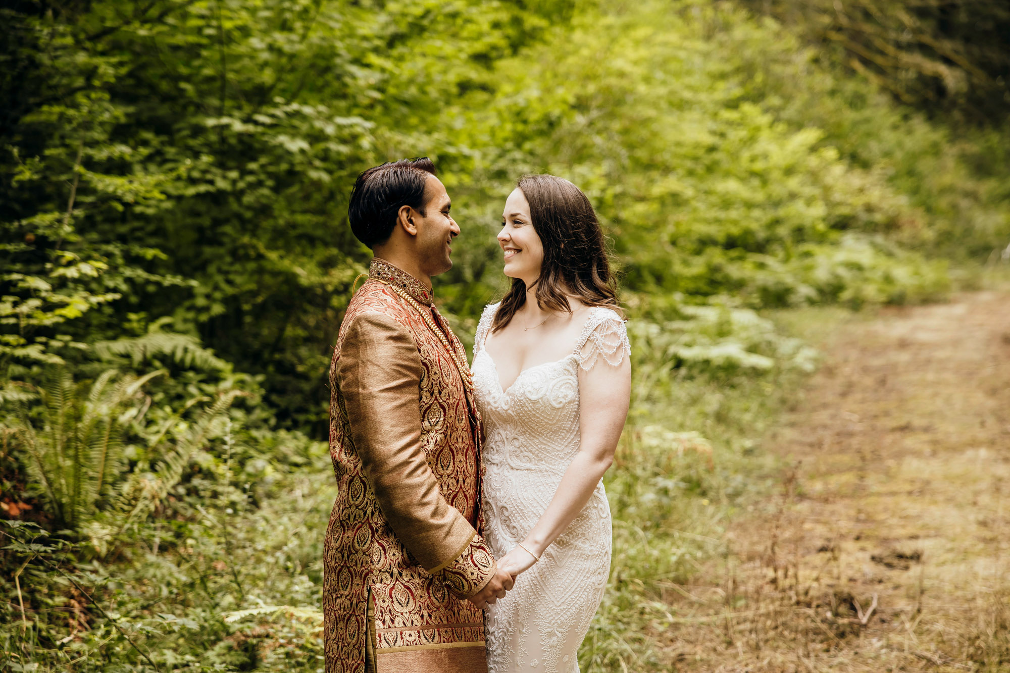 Evergreen Meadows Snoqualmie WA wedding by Snoqualmie wedding photographer James Thomas Long Photography