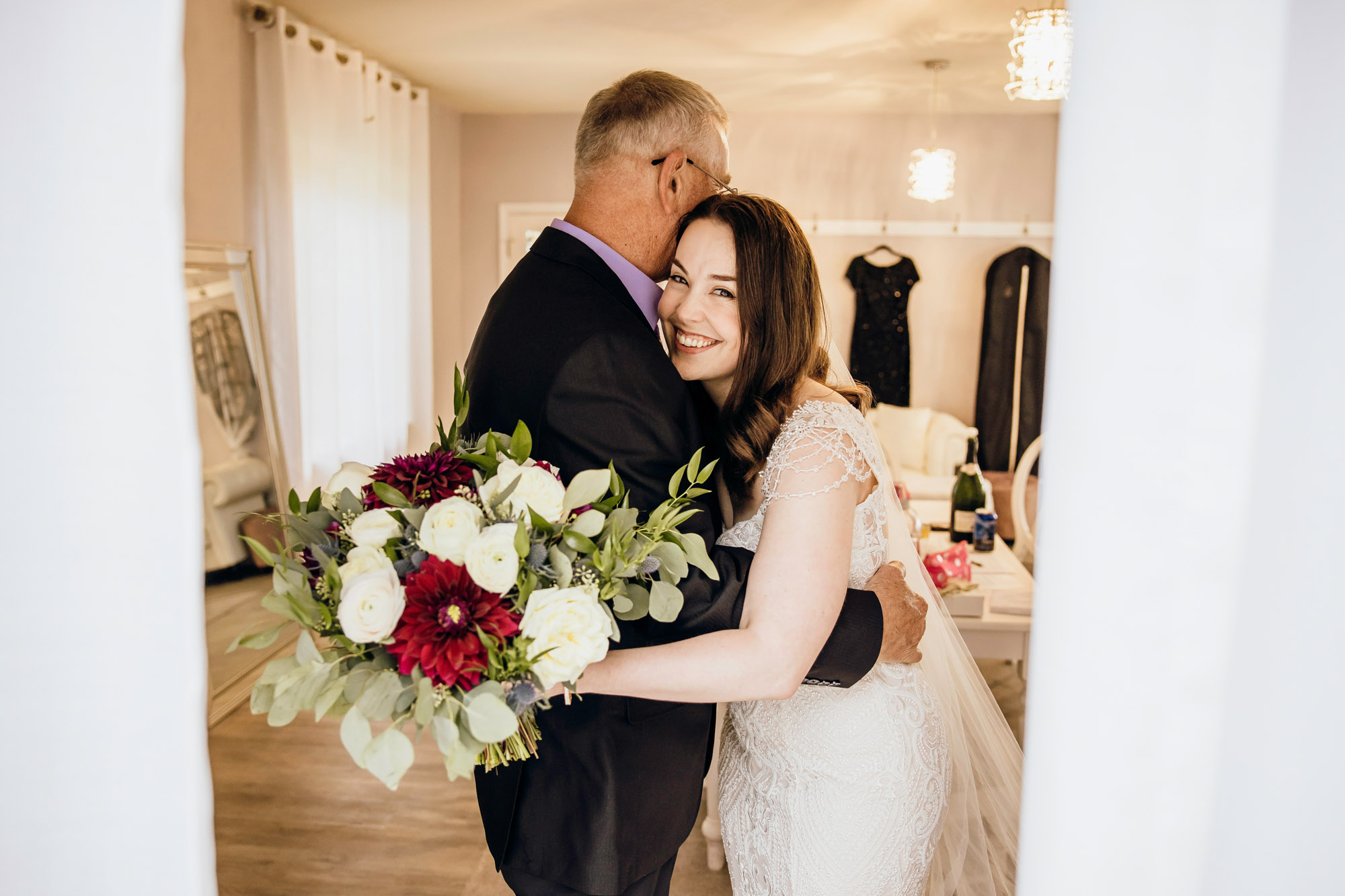 Evergreen Meadows Snoqualmie WA wedding by Snoqualmie wedding photographer James Thomas Long Photography