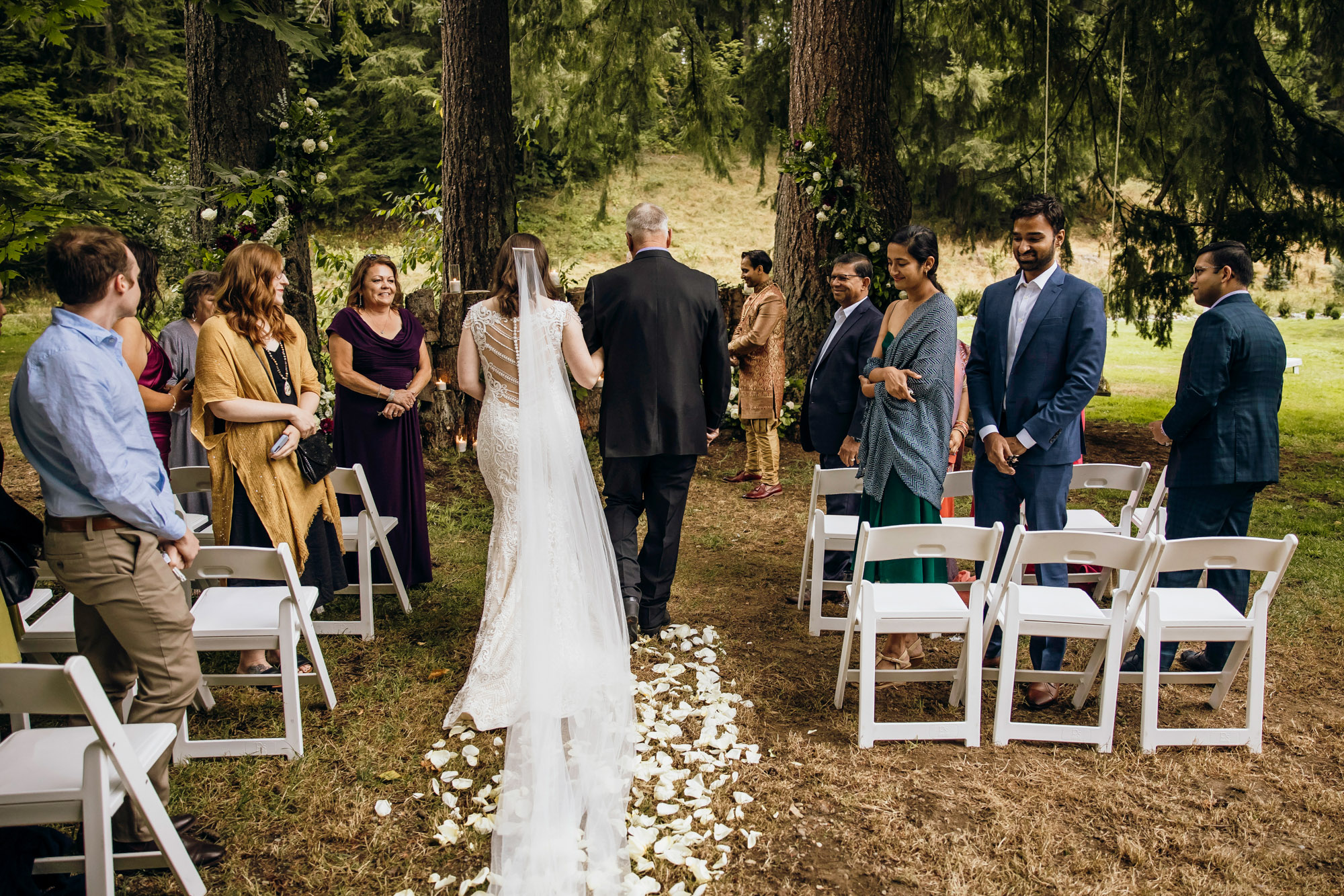 Evergreen Meadows Snoqualmie WA wedding by Snoqualmie wedding photographer James Thomas Long Photography