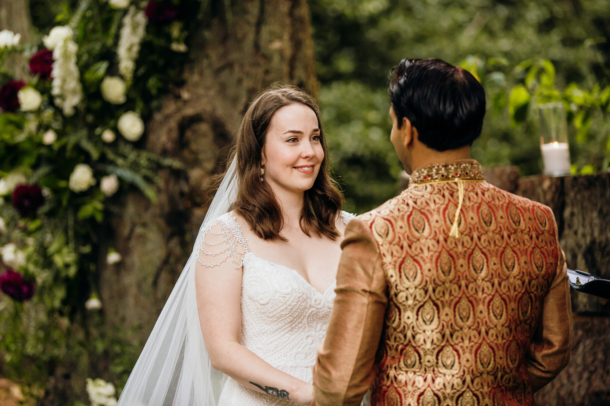 Evergreen Meadows Snoqualmie WA wedding by Snoqualmie wedding photographer James Thomas Long Photography