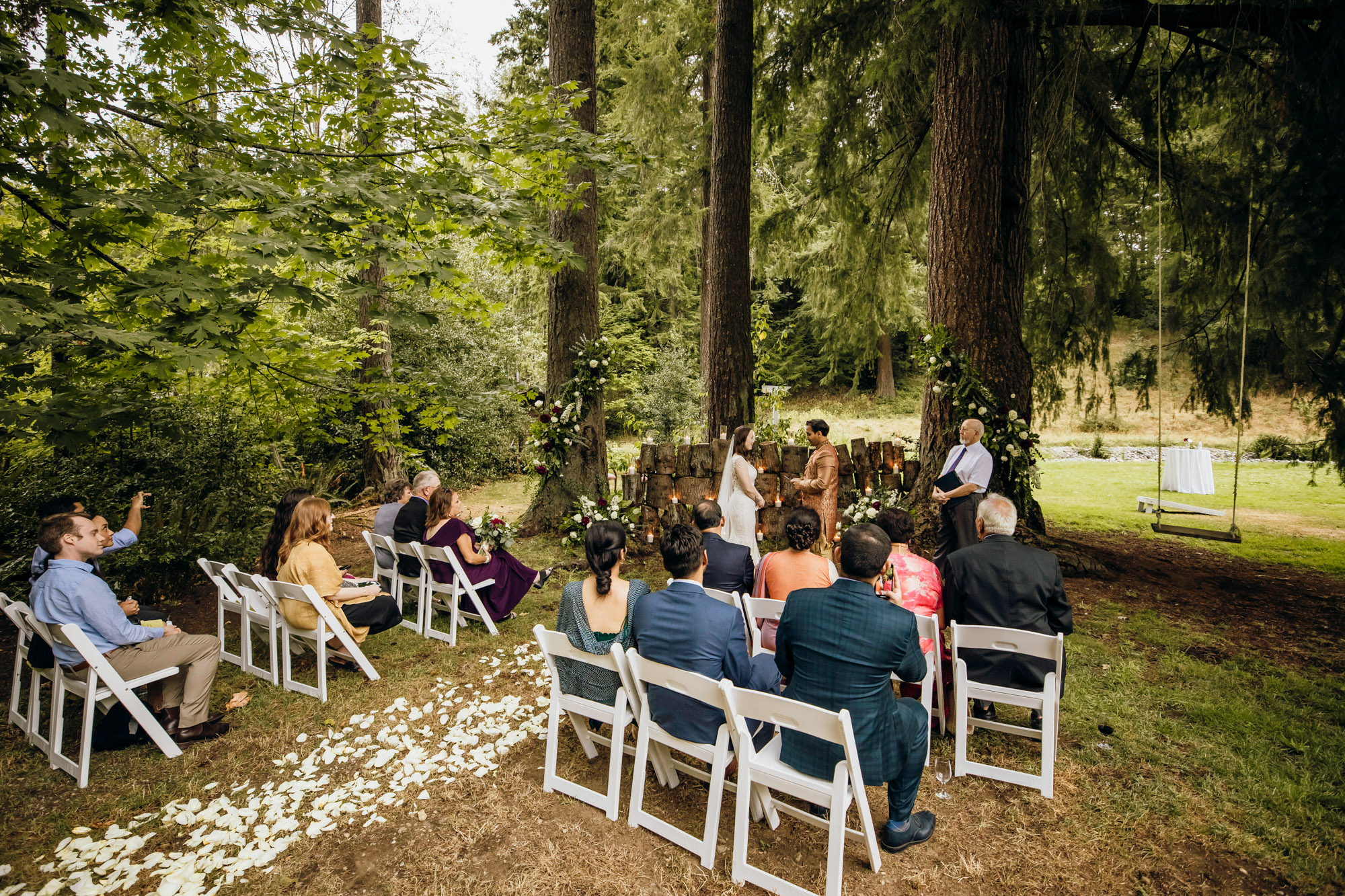 Evergreen Meadows Snoqualmie WA wedding by Snoqualmie wedding photographer James Thomas Long Photography