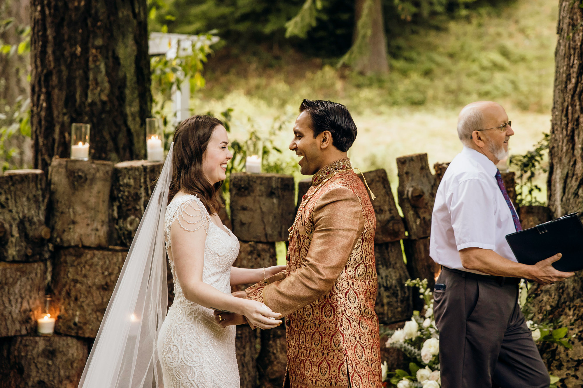 Evergreen Meadows Snoqualmie WA wedding by Snoqualmie wedding photographer James Thomas Long Photography