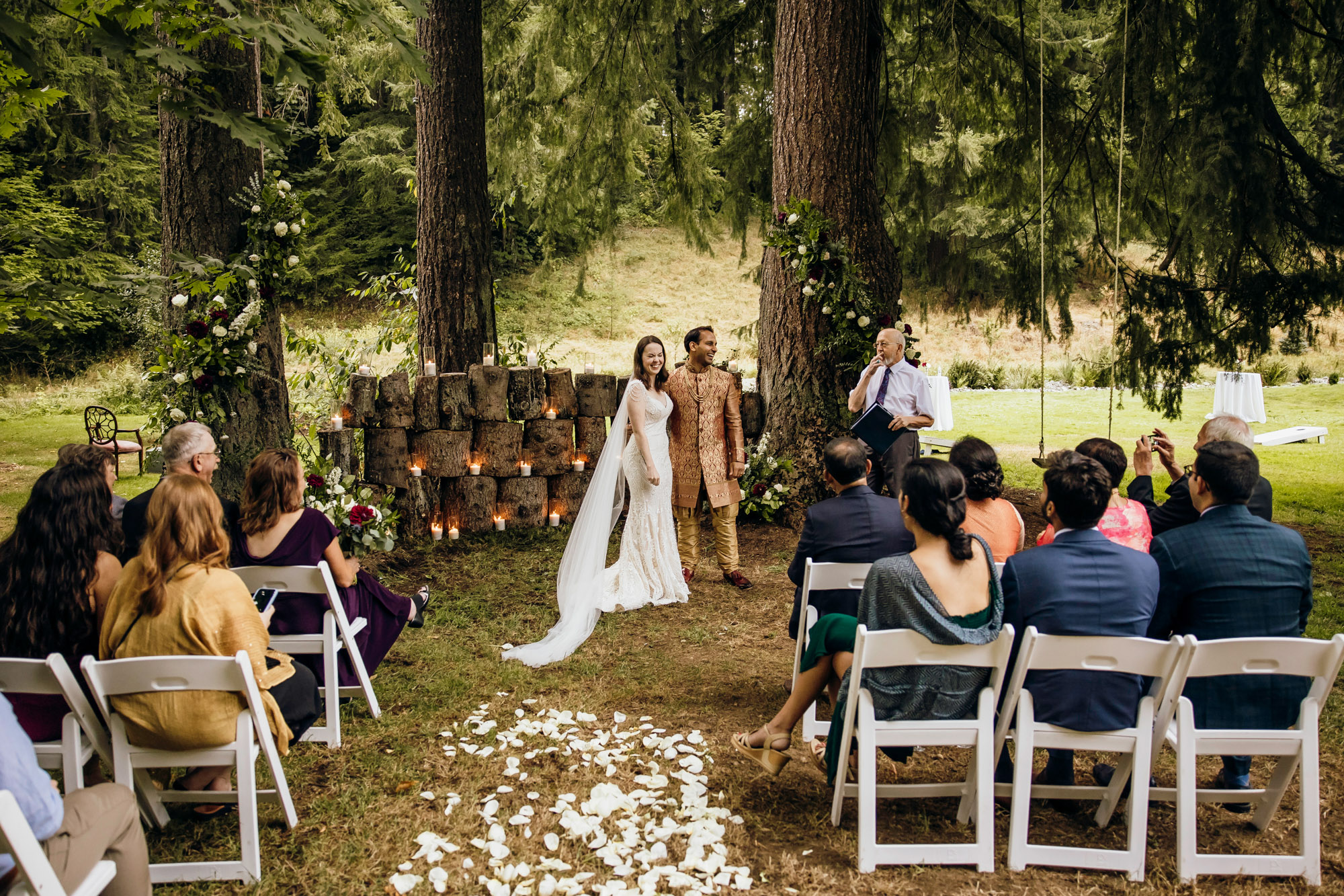 Evergreen Meadows Snoqualmie WA wedding by Snoqualmie wedding photographer James Thomas Long Photography