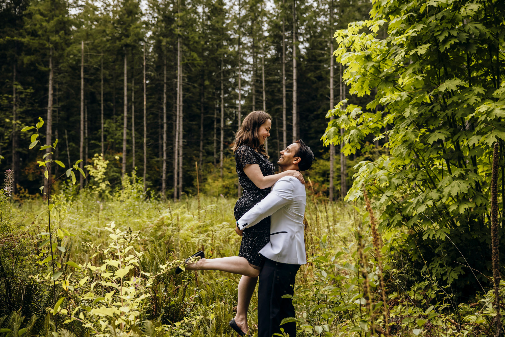 Evergreen Meadows Snoqualmie WA wedding by Snoqualmie wedding photographer James Thomas Long Photography