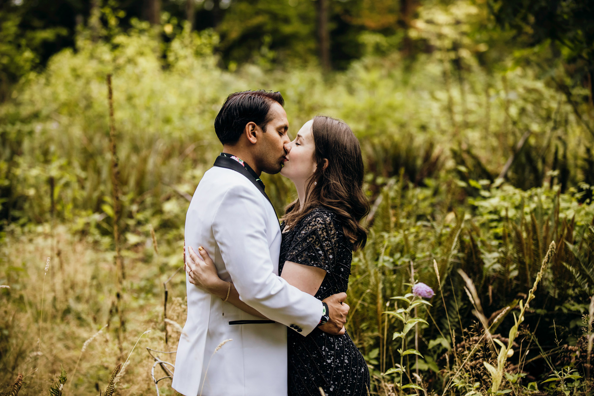 Evergreen Meadows Snoqualmie WA wedding by Snoqualmie wedding photographer James Thomas Long Photography