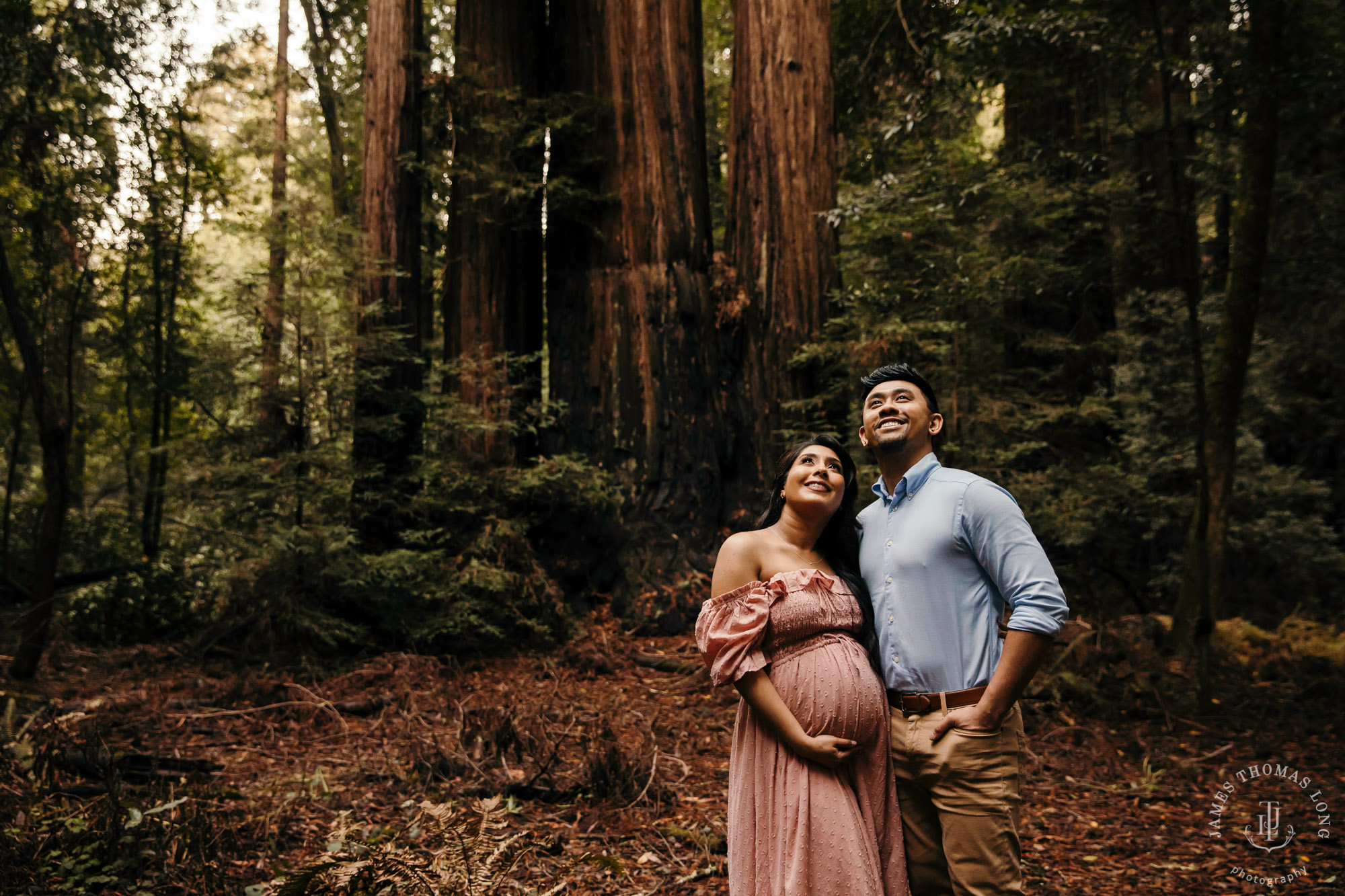 Seattle maternity photographer James Thomas Long Photography