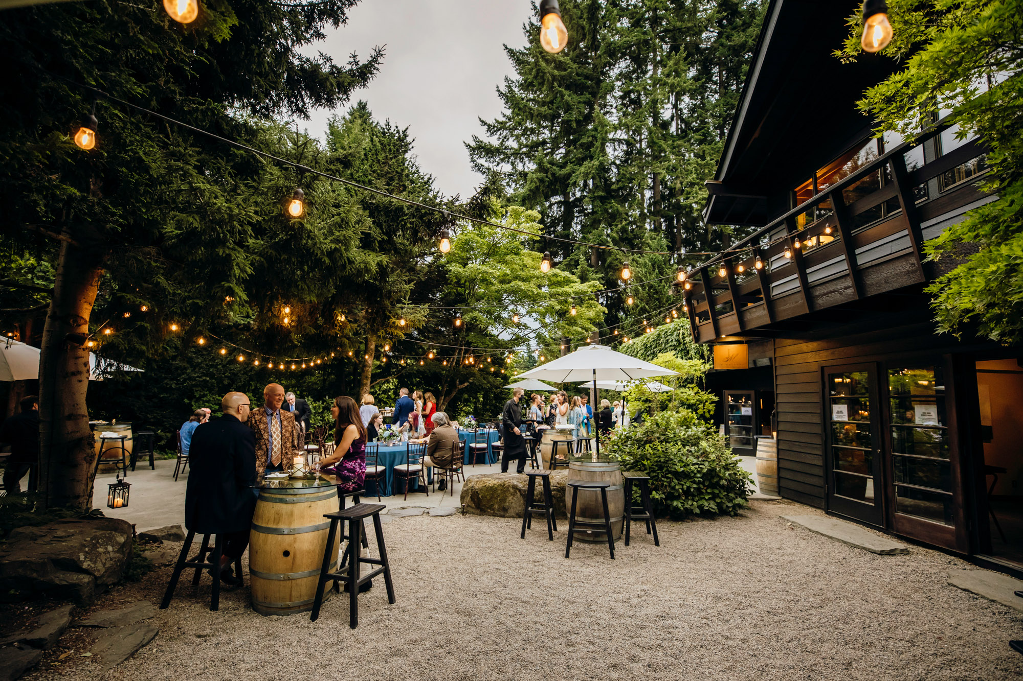 JM Cellars Woodinville wedding by Snoqualmie wedding photographer James Thomas Long Photography