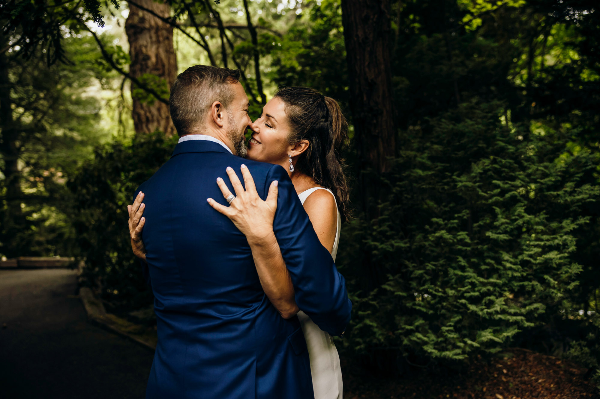 JM Cellars Woodinville wedding by Snoqualmie wedding photographer James Thomas Long Photography