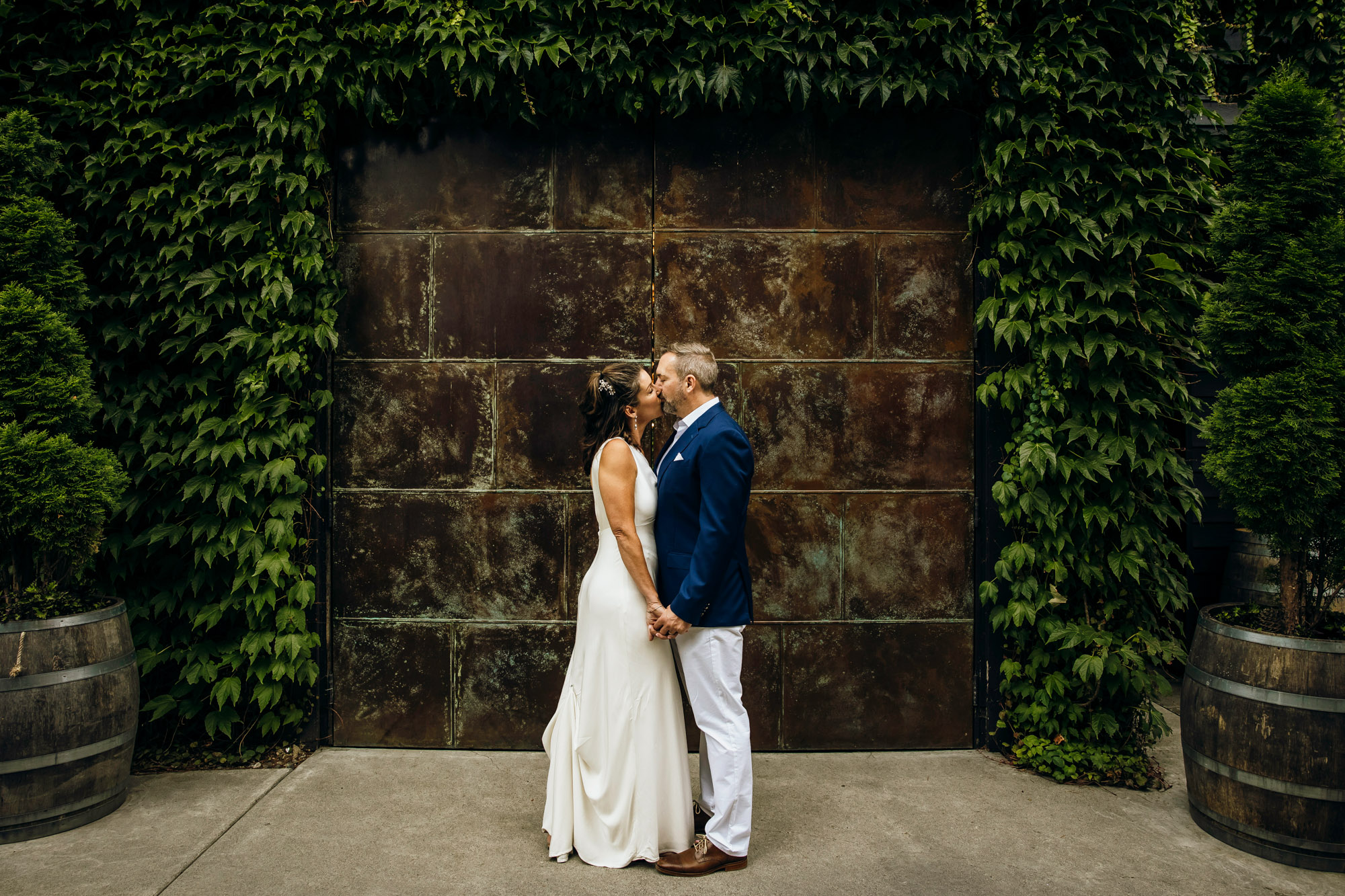 JM Cellars Woodinville wedding by Snoqualmie wedding photographer James Thomas Long Photography