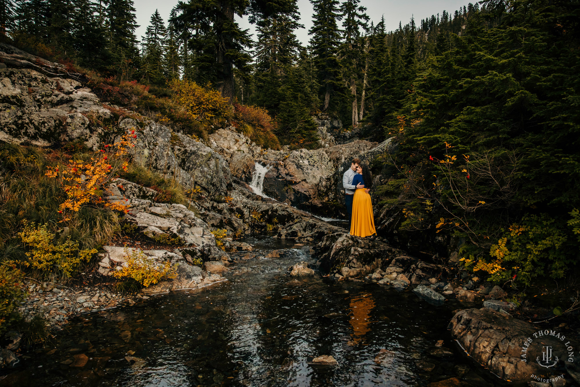 Cascade mountain adventure engagement session by Snoqualmie wedding photographer James Thomas Long Photography